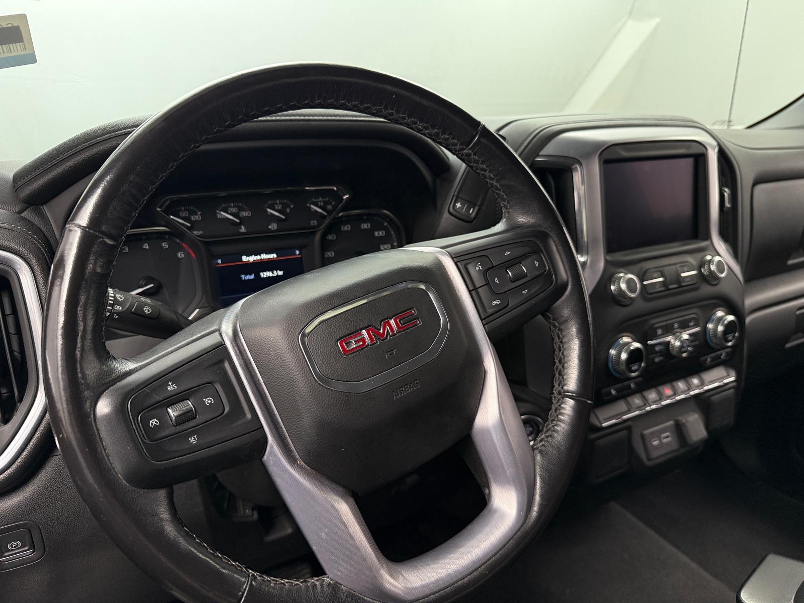 Thumbnail: 2022 GMC Sierra 1500 - 5