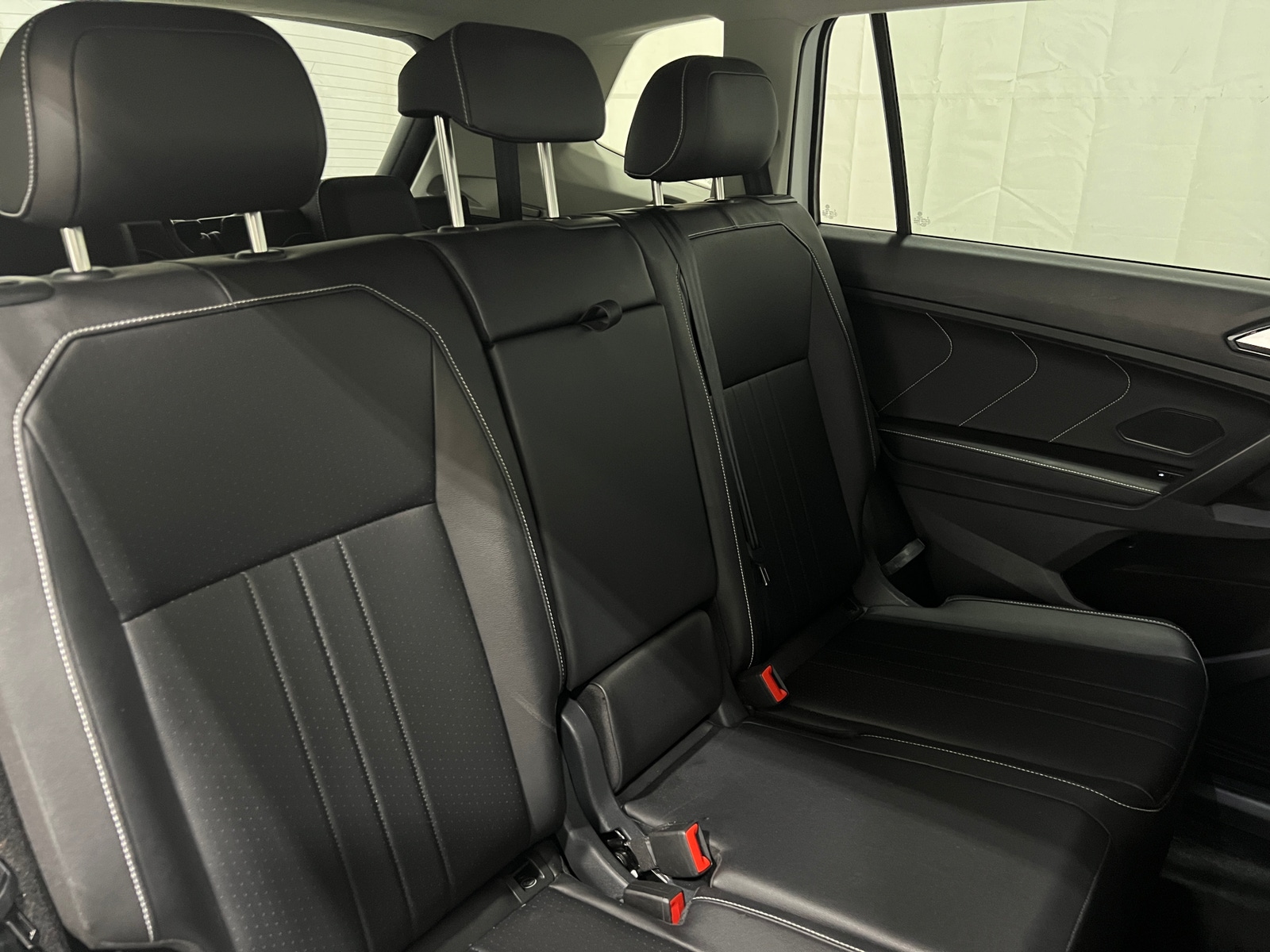 Thumbnail: 2024 Volkswagen Tiguan - 5
