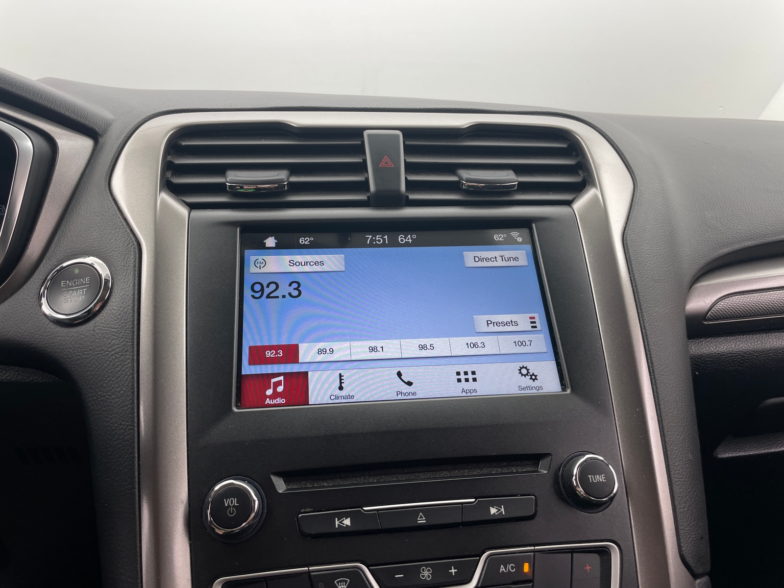 Thumbnail: 2017 Ford Fusion - 4