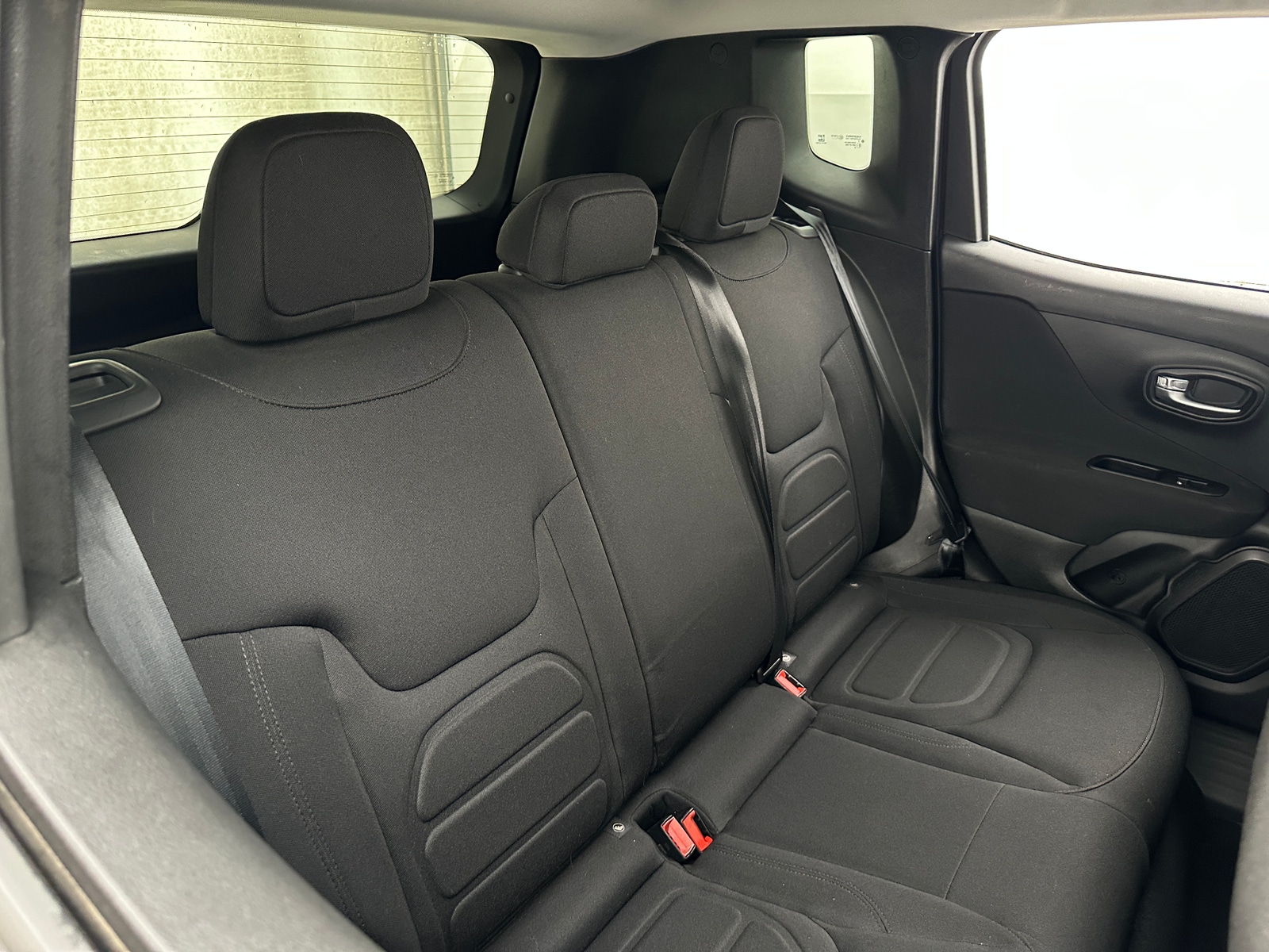 Thumbnail: 2021 Jeep Renegade - 6