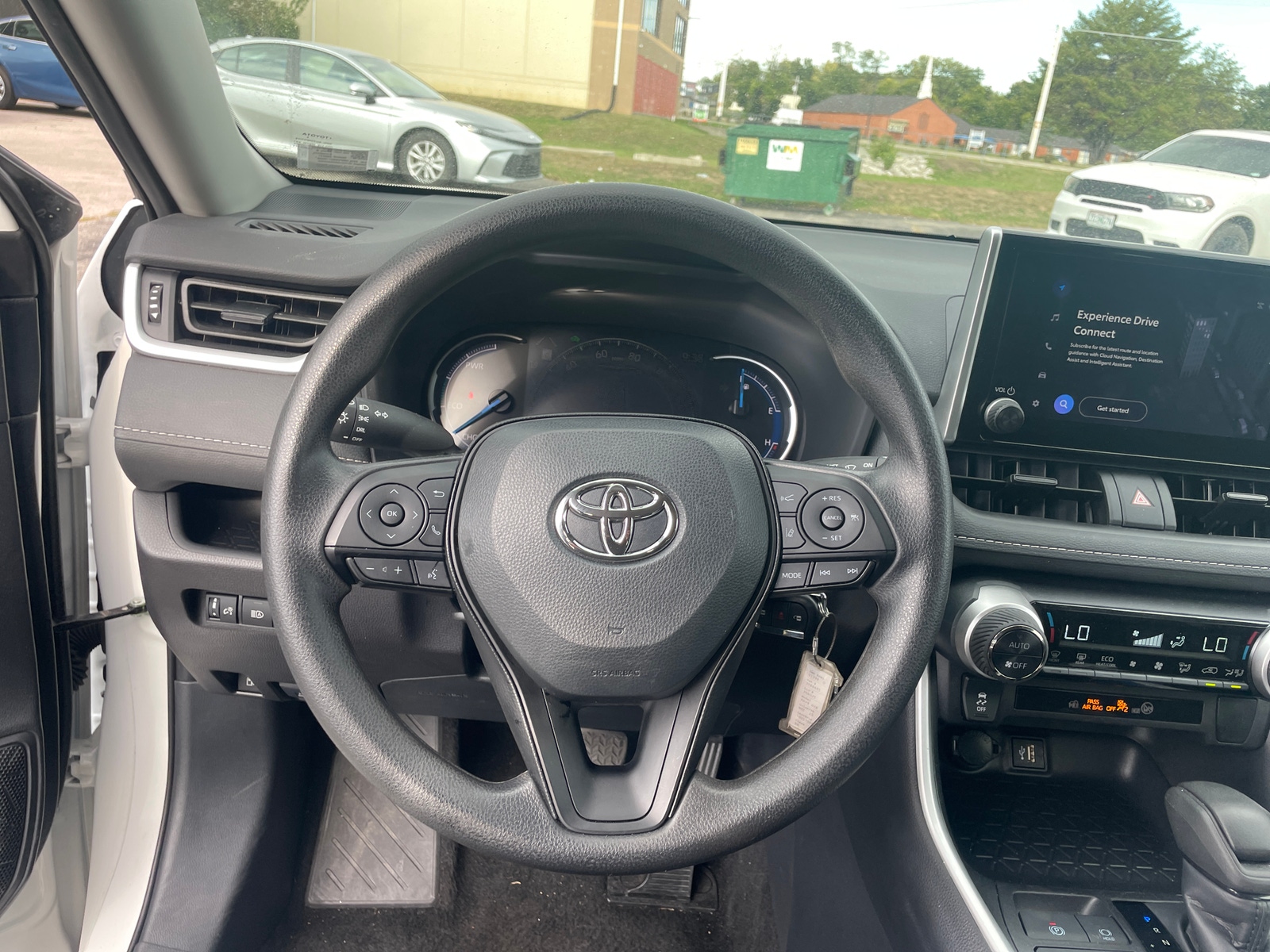 Thumbnail: 2025 Toyota RAV4 - 5