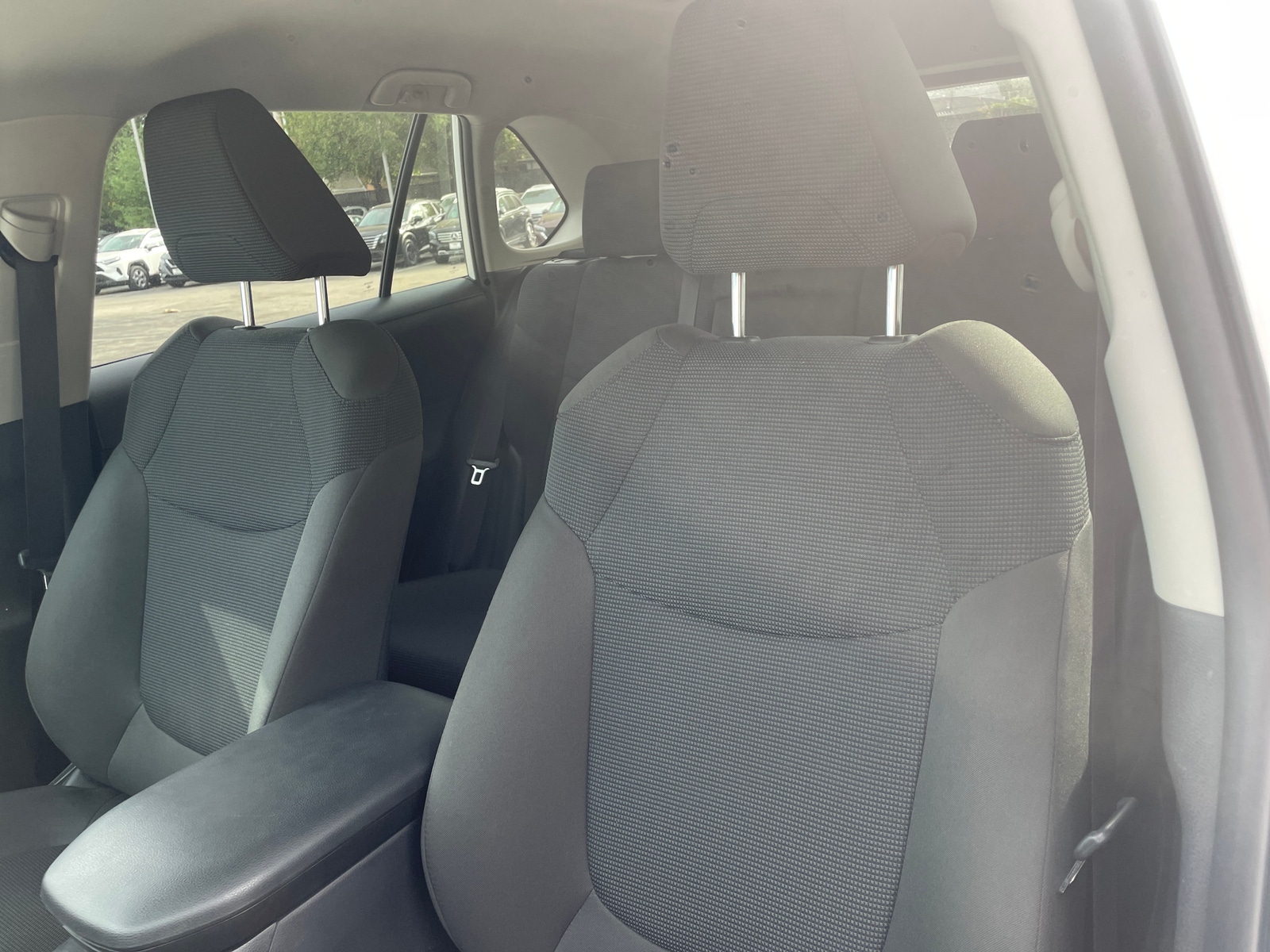 Thumbnail: 2025 Toyota RAV4 - 2