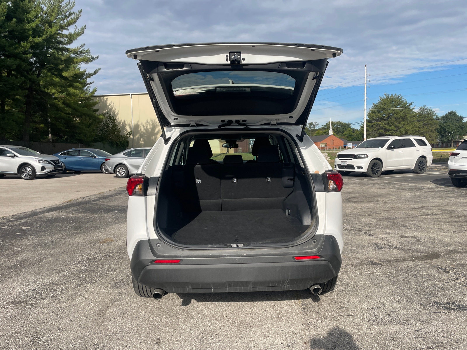 Thumbnail: 2025 Toyota RAV4 - 6