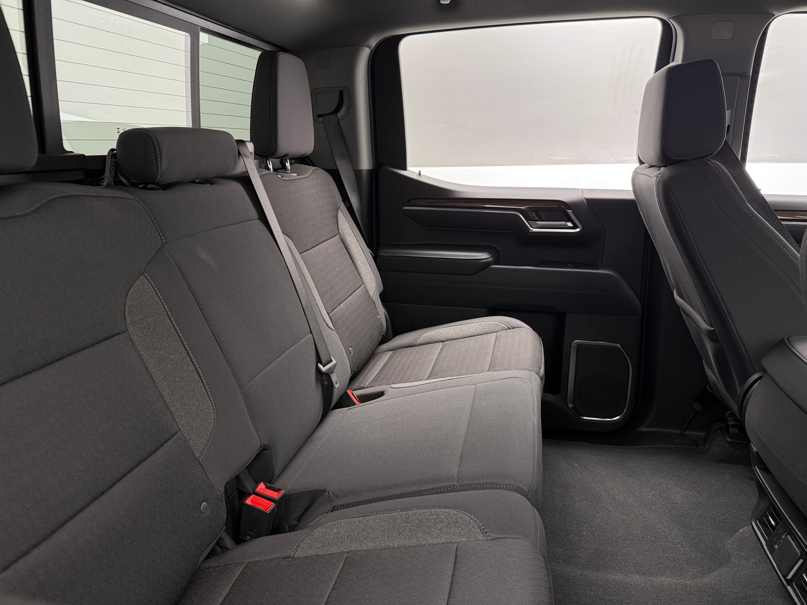 Thumbnail: 2025 Chevrolet Silverado 1500 - 6