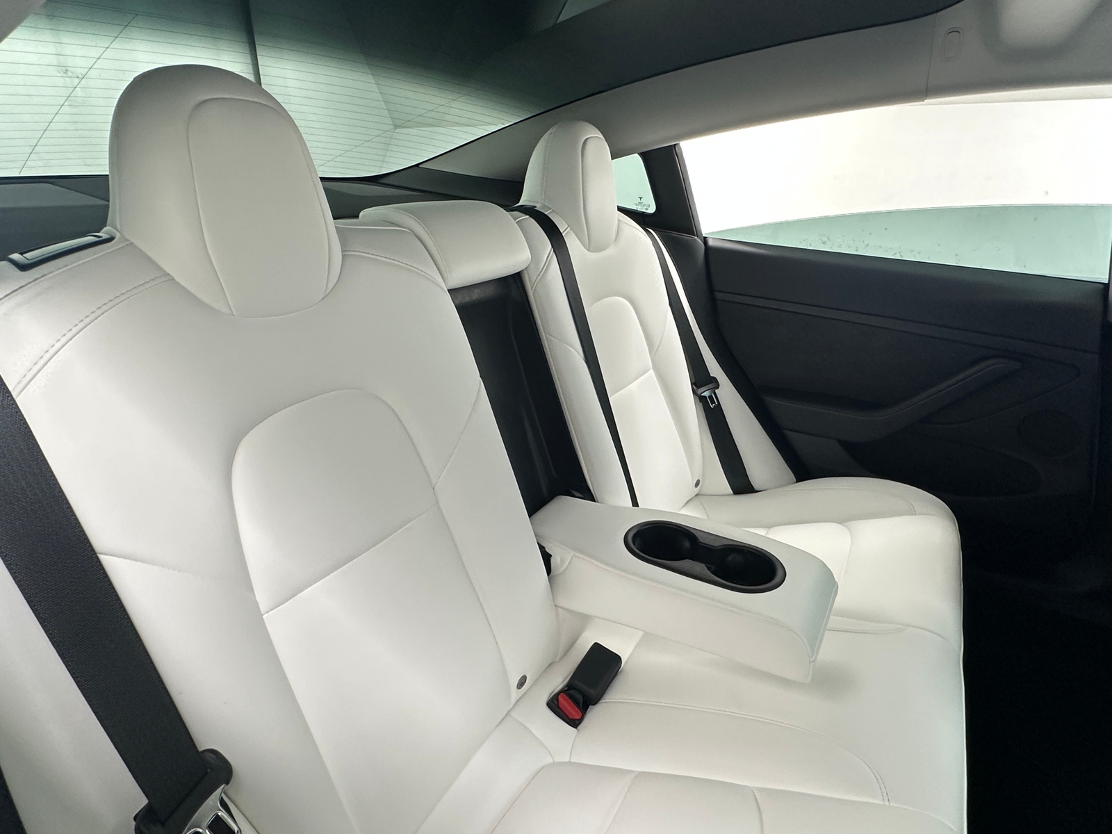 Thumbnail: 2021 Tesla Model 3 - 4