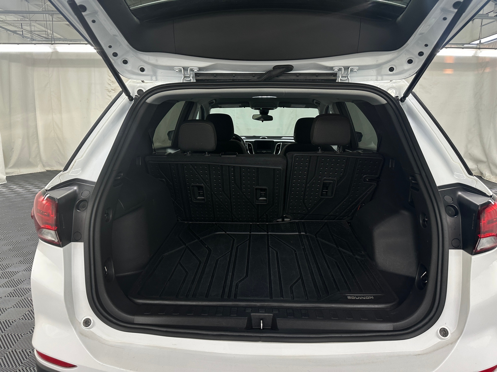 Thumbnail: 2023 Chevrolet Equinox - 7