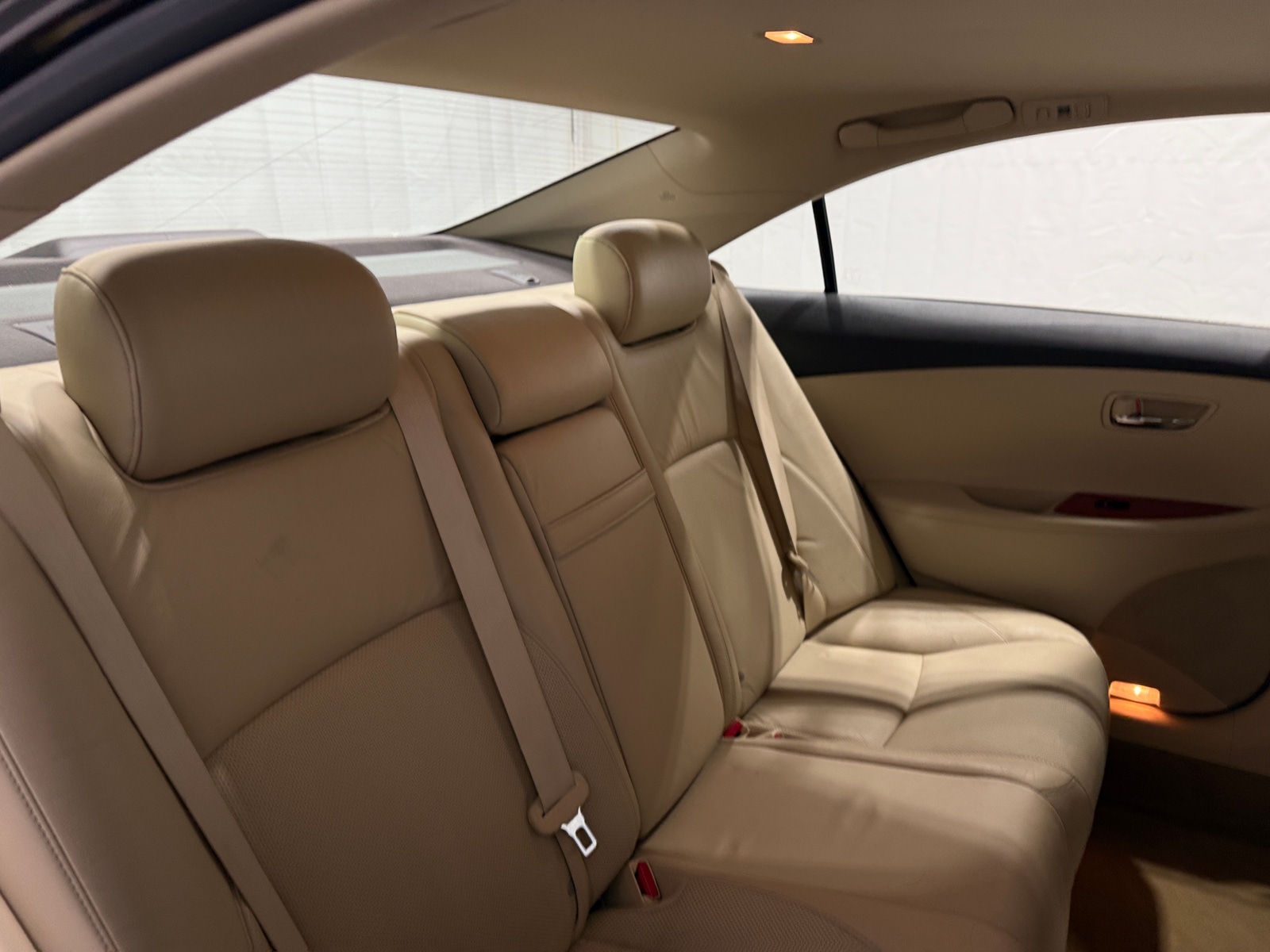 Thumbnail: 2010 Lexus ES - 5