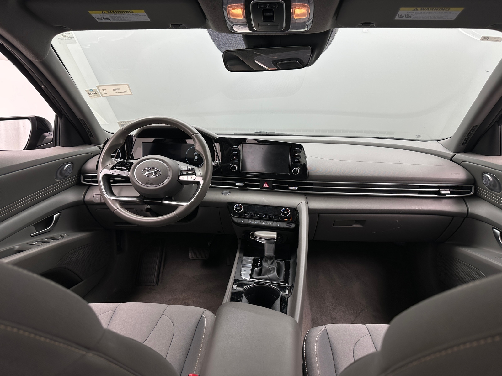 Thumbnail: 2021 Hyundai Elantra - 3