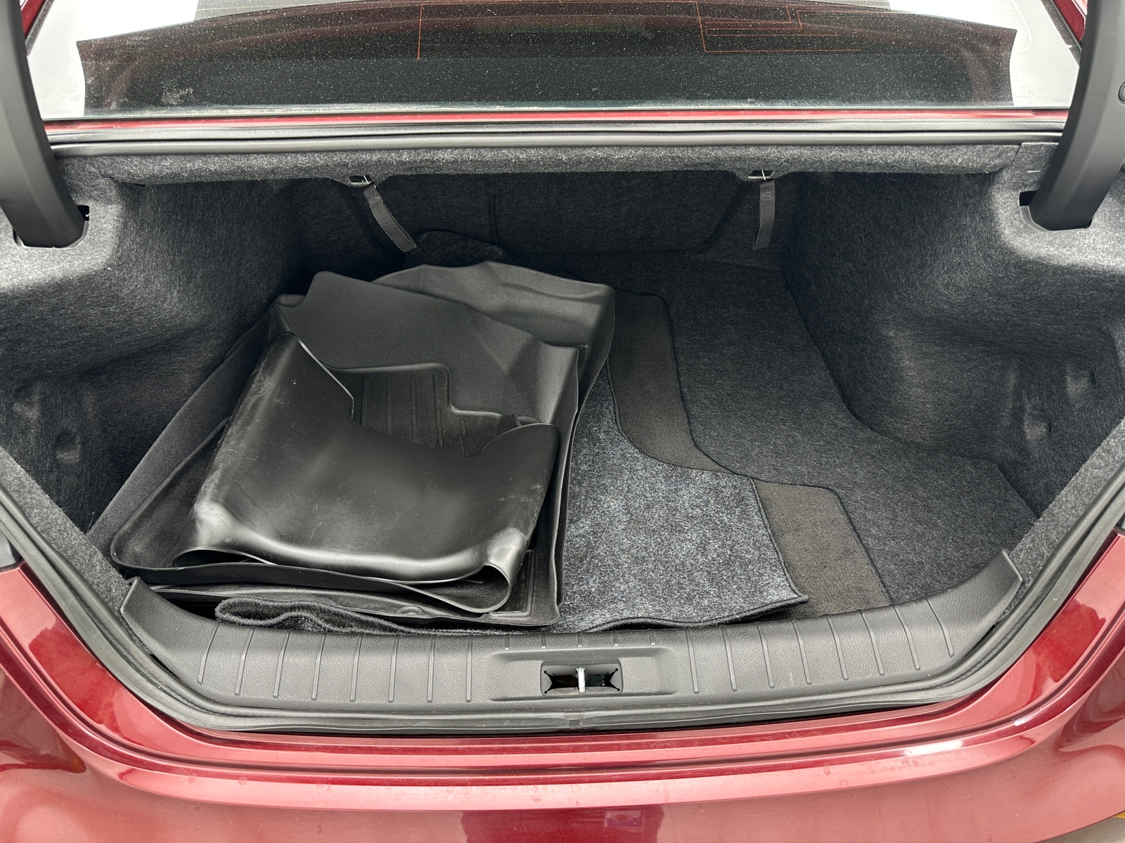 Thumbnail: 2016 Nissan Maxima - 6