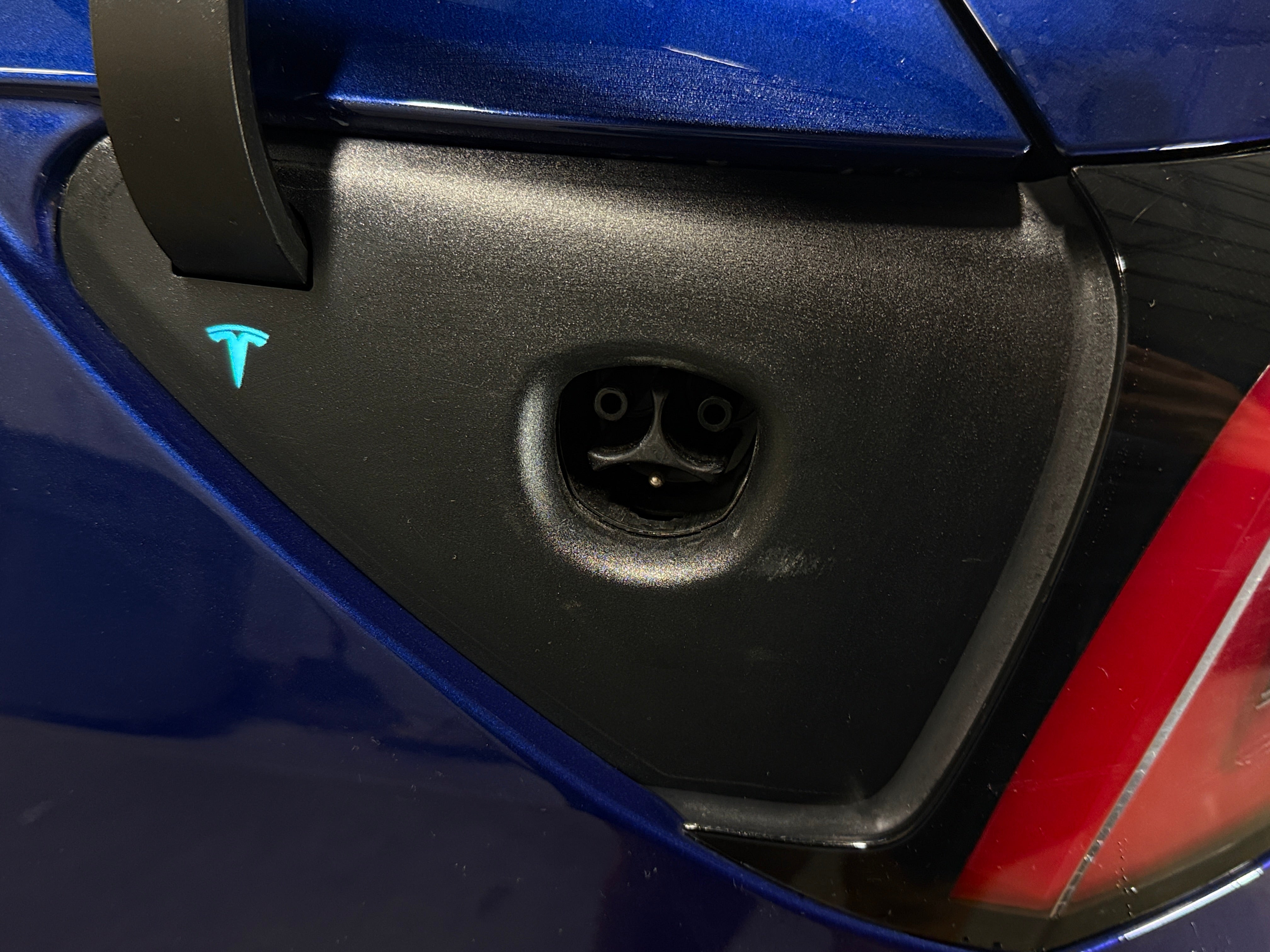 Used 2019 Tesla Model 3 Long Range with VIN 5YJ3E1EB9KF387506 for sale in Oak Creek, WI