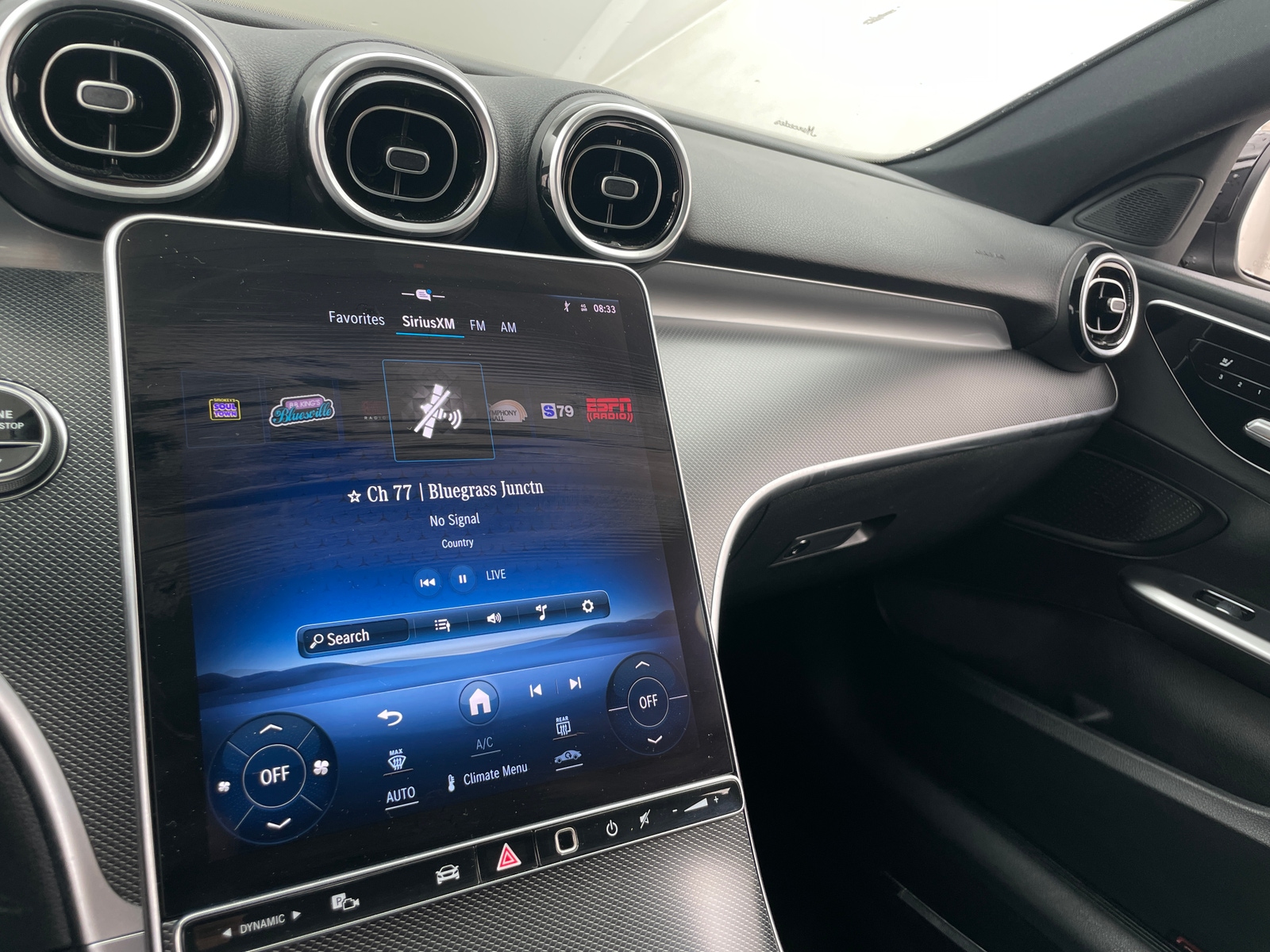 Thumbnail: 2024 Mercedes-Benz C-Class - 3