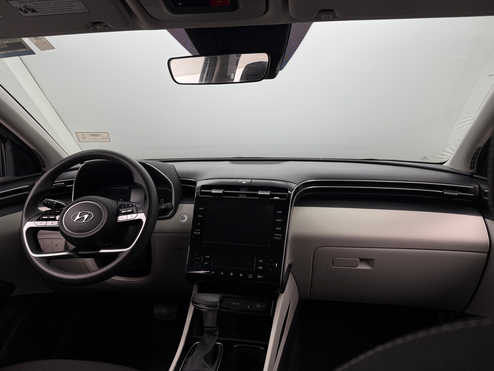 Thumbnail: 2024 Hyundai Tucson - 3