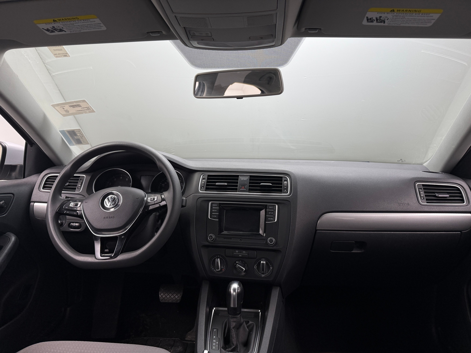 Thumbnail: 2017 Volkswagen Jetta - 3
