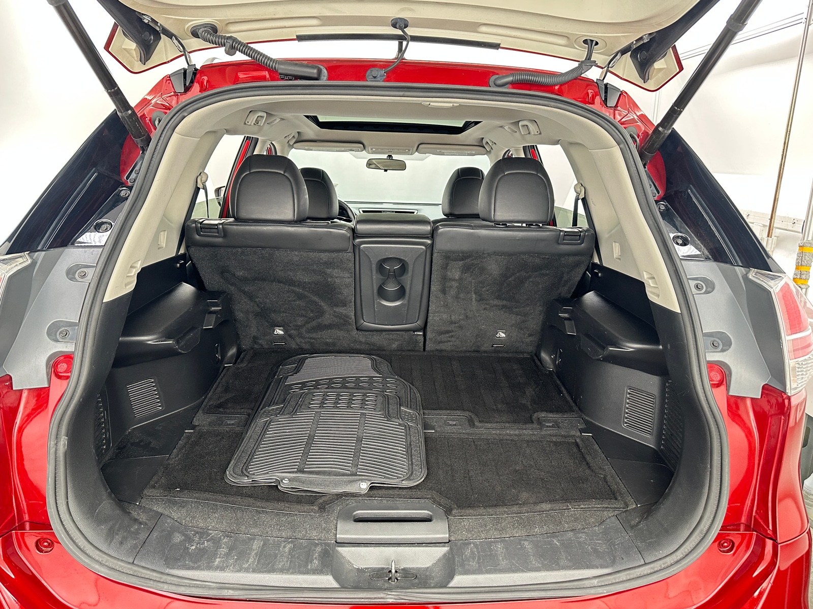 Thumbnail: 2015 Nissan Rogue - 6