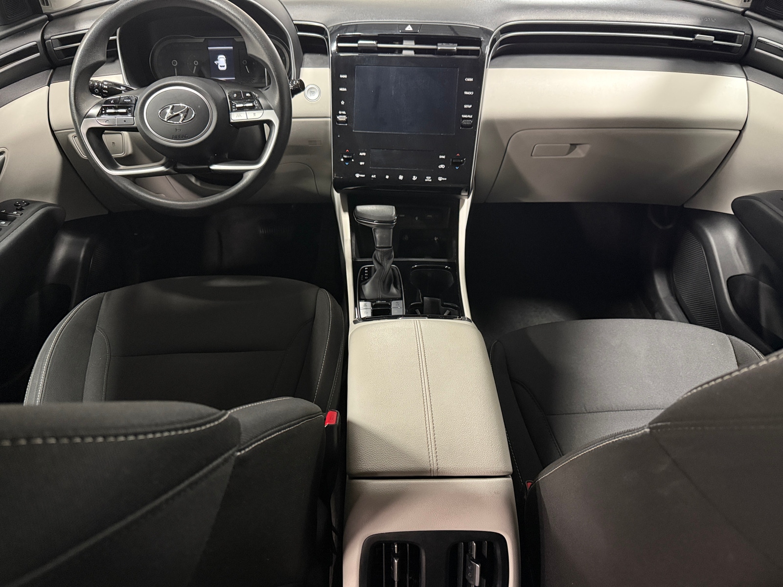 Thumbnail: 2024 Hyundai Tucson - 3