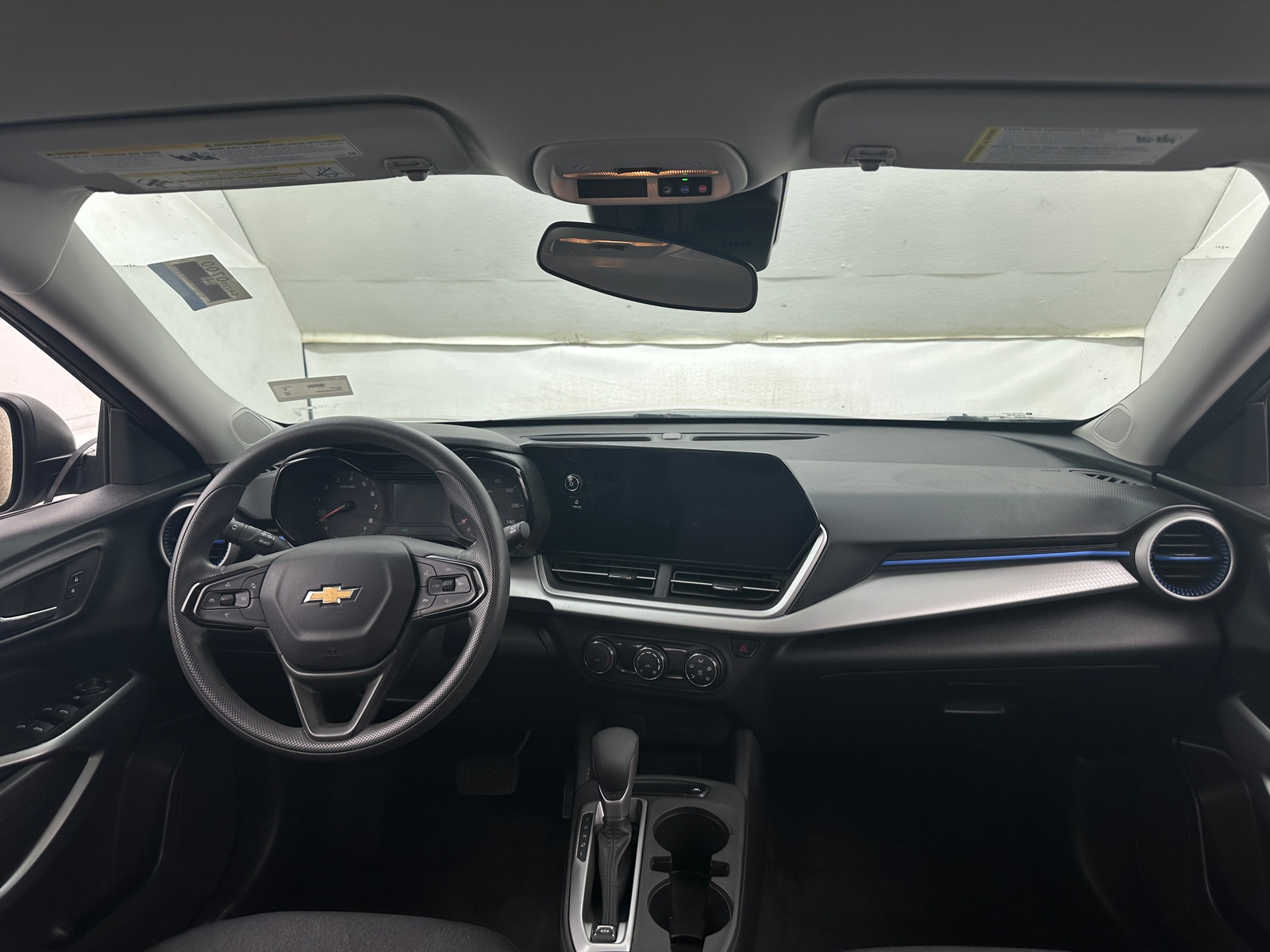 Thumbnail: 2024 Chevrolet Trax - 3