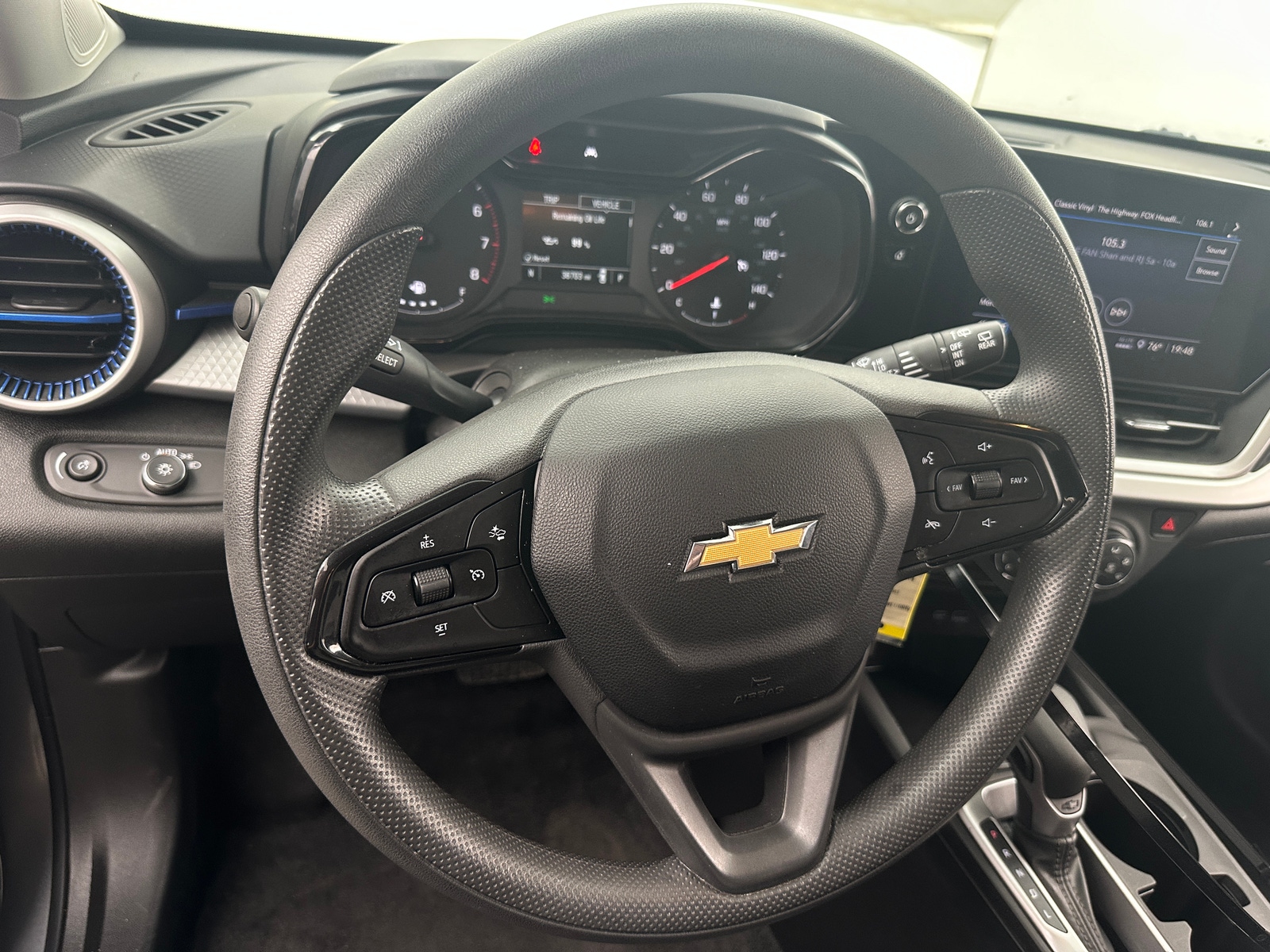 Thumbnail: 2024 Chevrolet Trax - 5