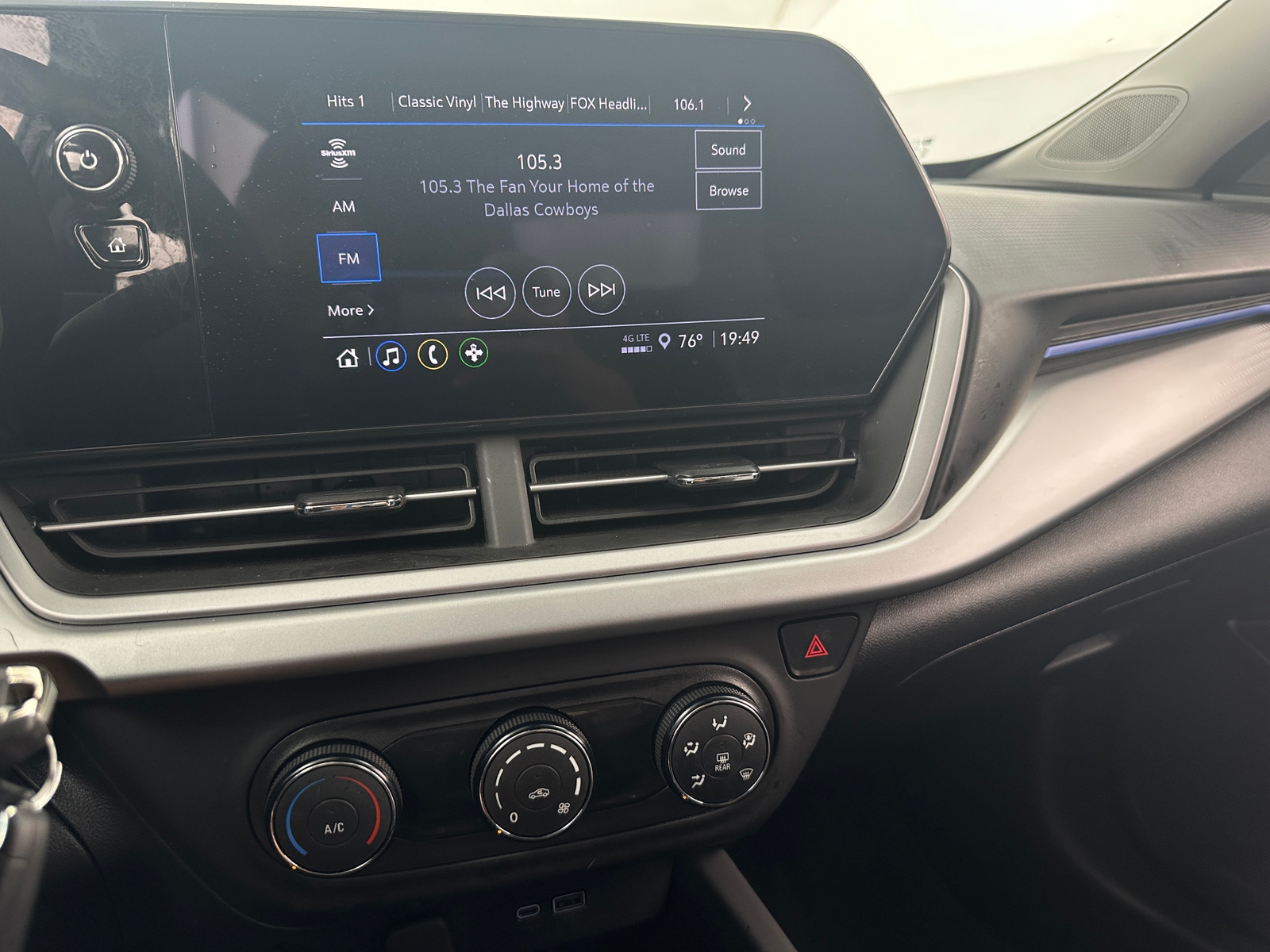 Thumbnail: 2024 Chevrolet Trax - 4