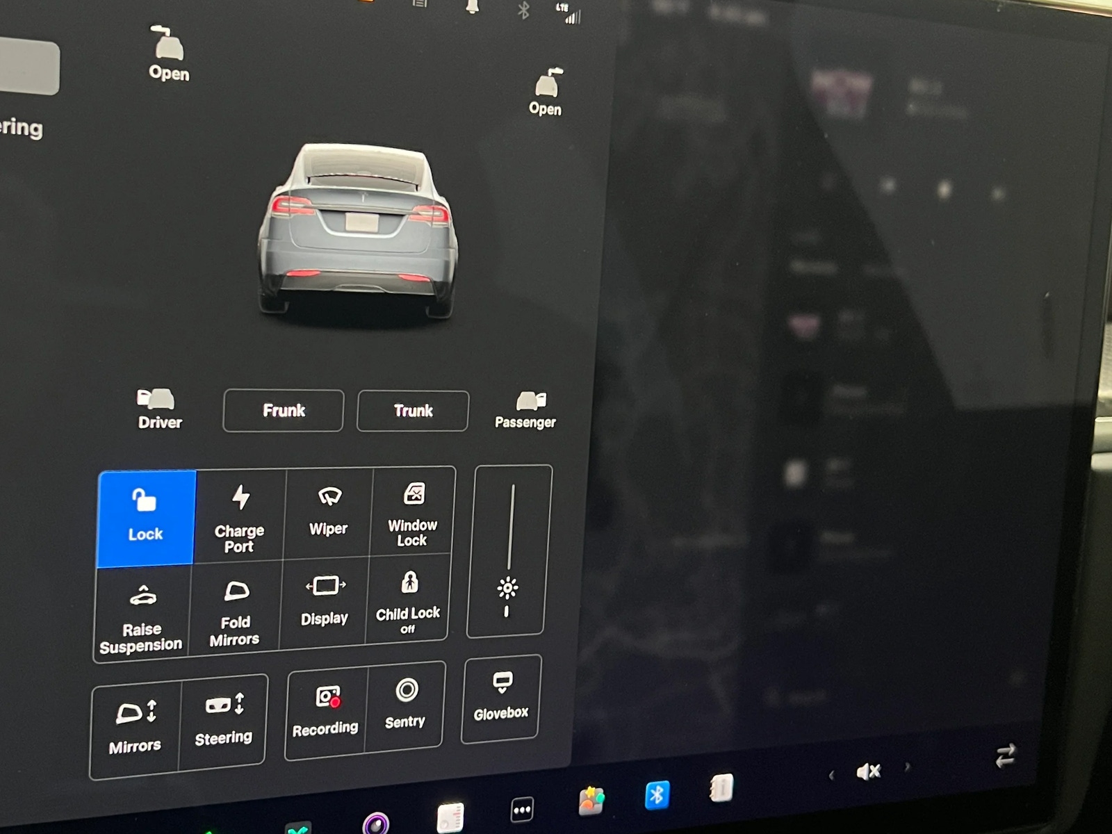 Thumbnail: 2022 Tesla Model X - 3