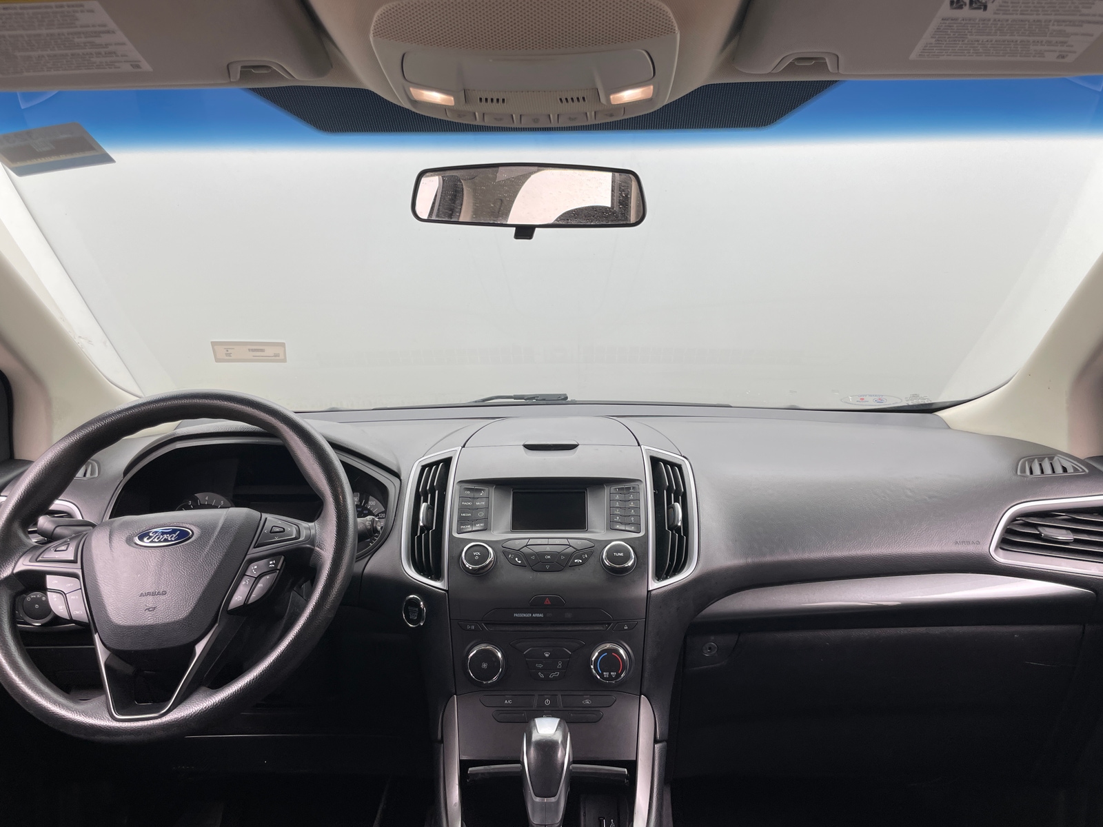 Thumbnail: 2017 Ford Edge - 3