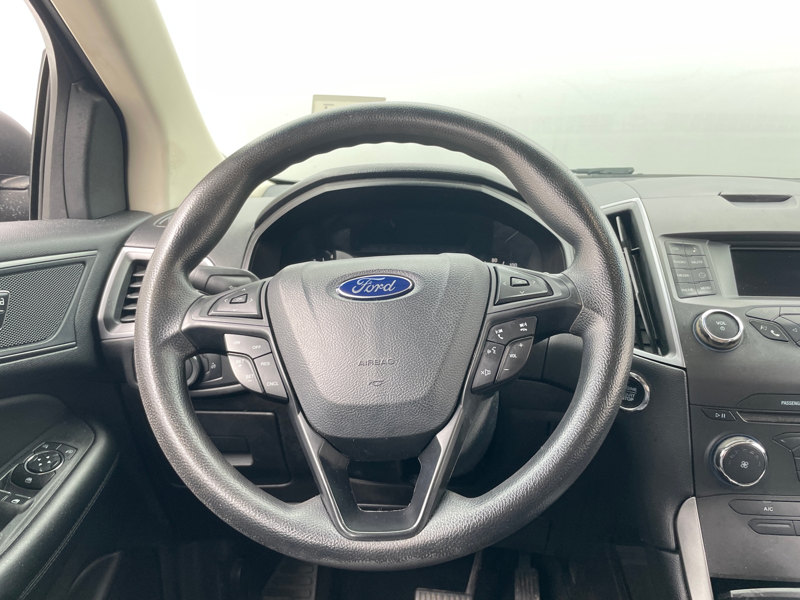 Thumbnail: 2017 Ford Edge - 5