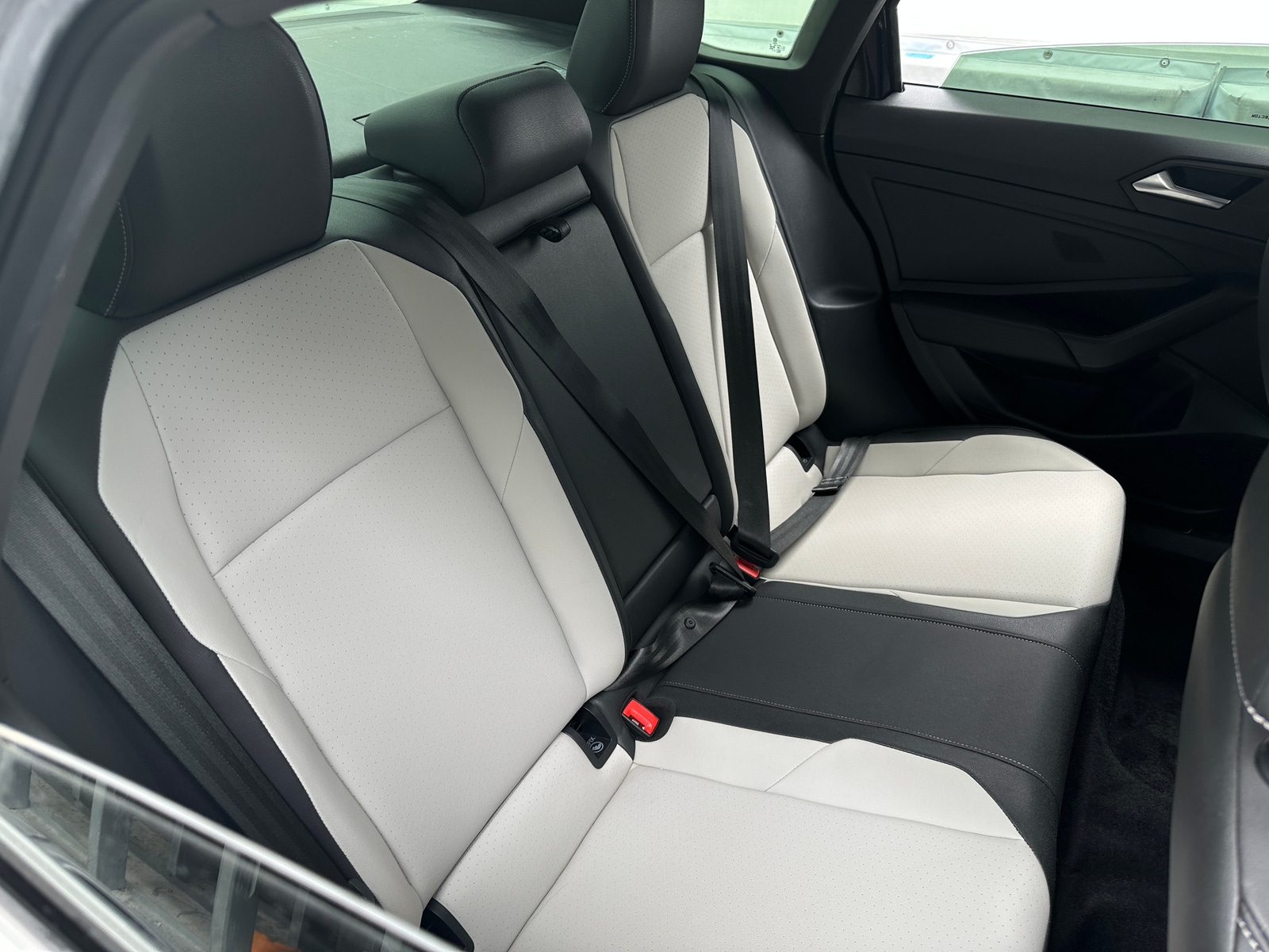 Thumbnail: 2019 Volkswagen Jetta - 5