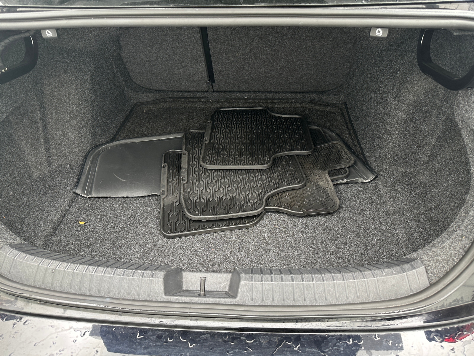 Thumbnail: 2019 Volkswagen Jetta - 6