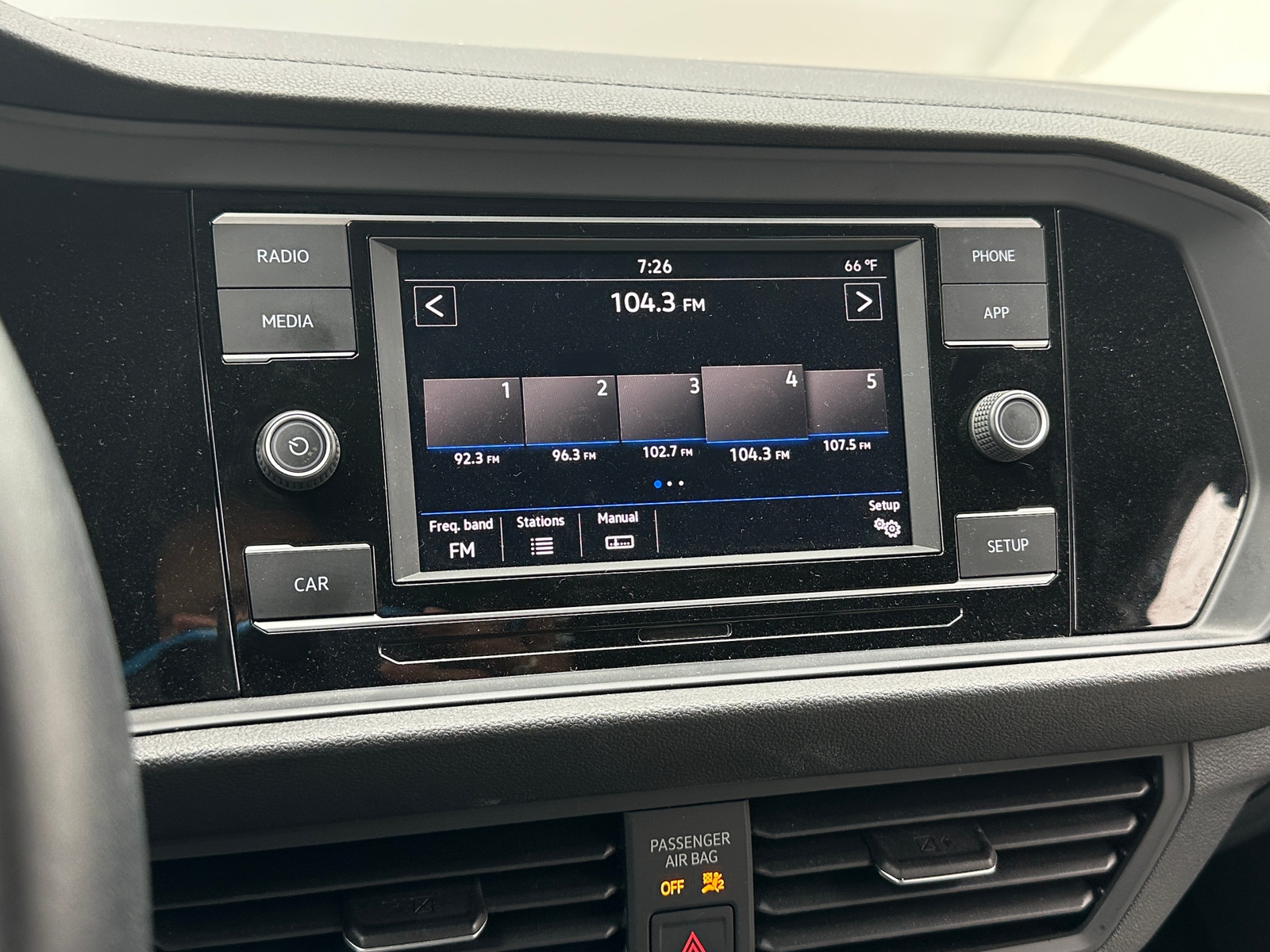 Thumbnail: 2019 Volkswagen Jetta - 3