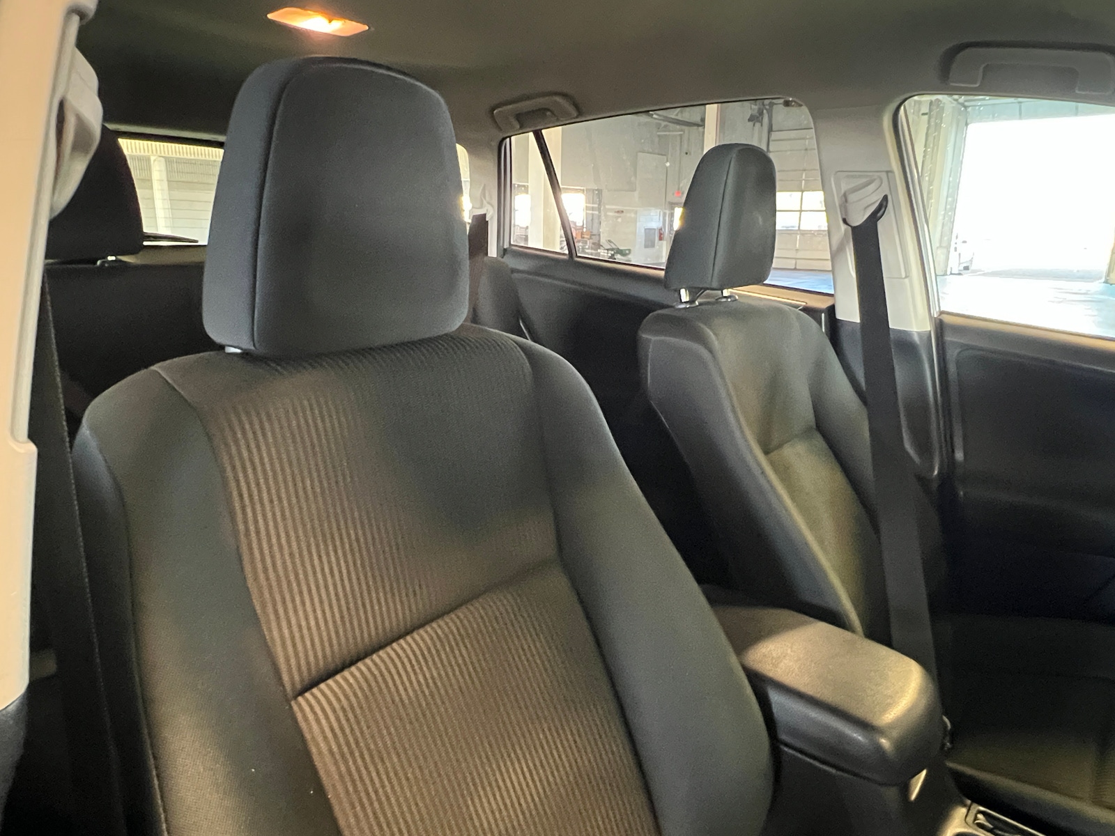 Thumbnail: 2018 Toyota RAV4 - 2