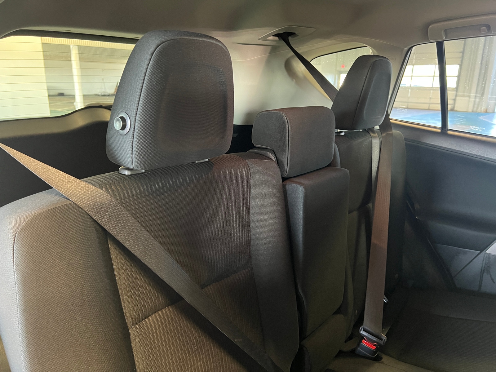Thumbnail: 2018 Toyota RAV4 - 6