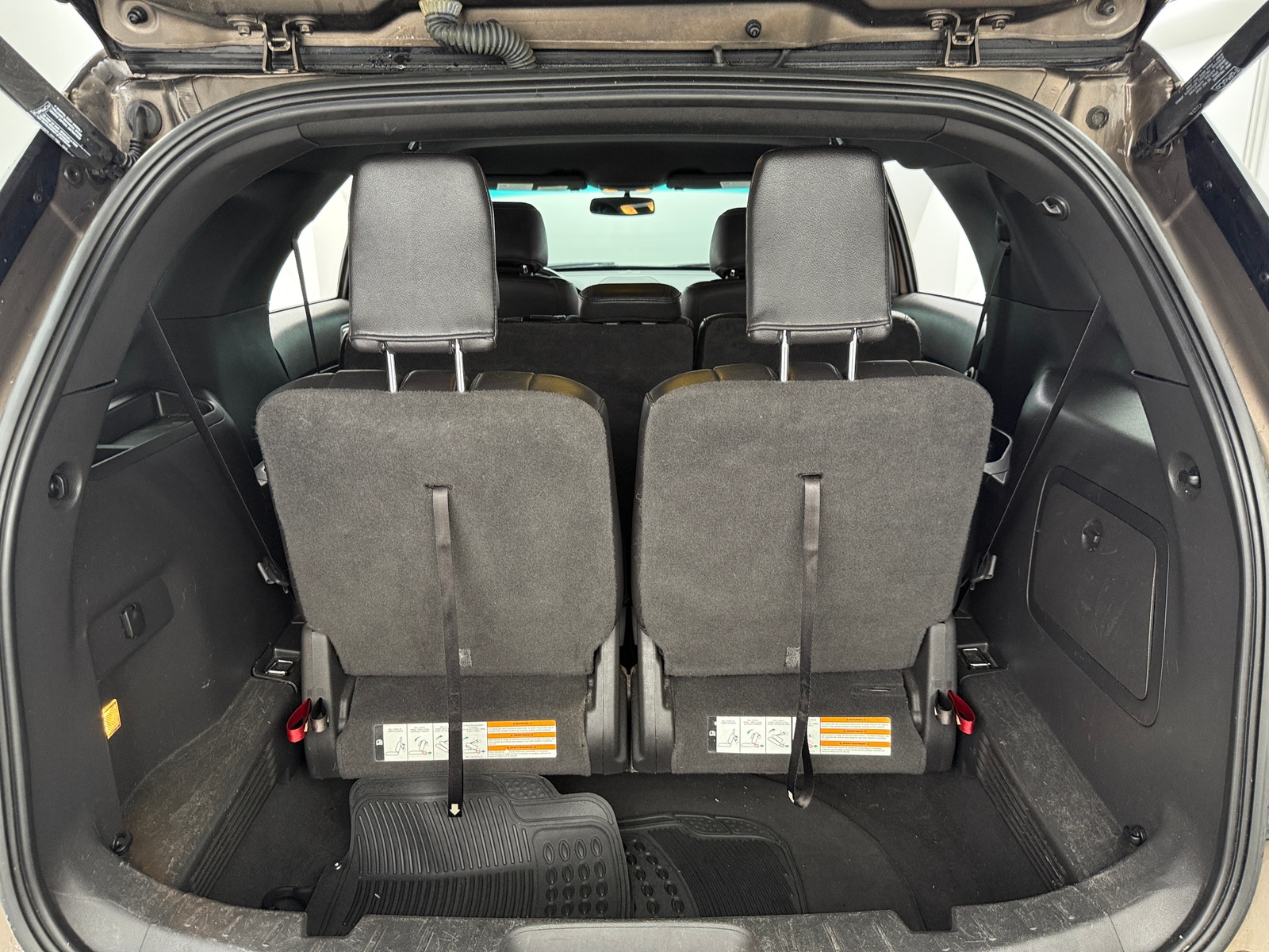 Thumbnail: 2015 Ford Explorer - 6