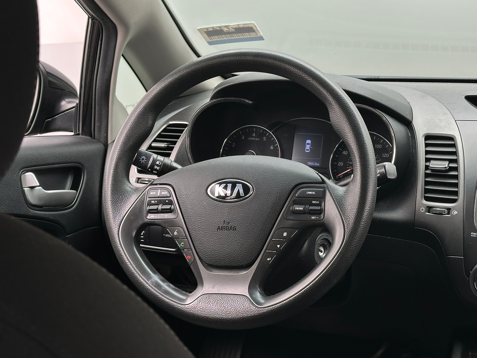 Thumbnail: 2018 Kia Forte - 5