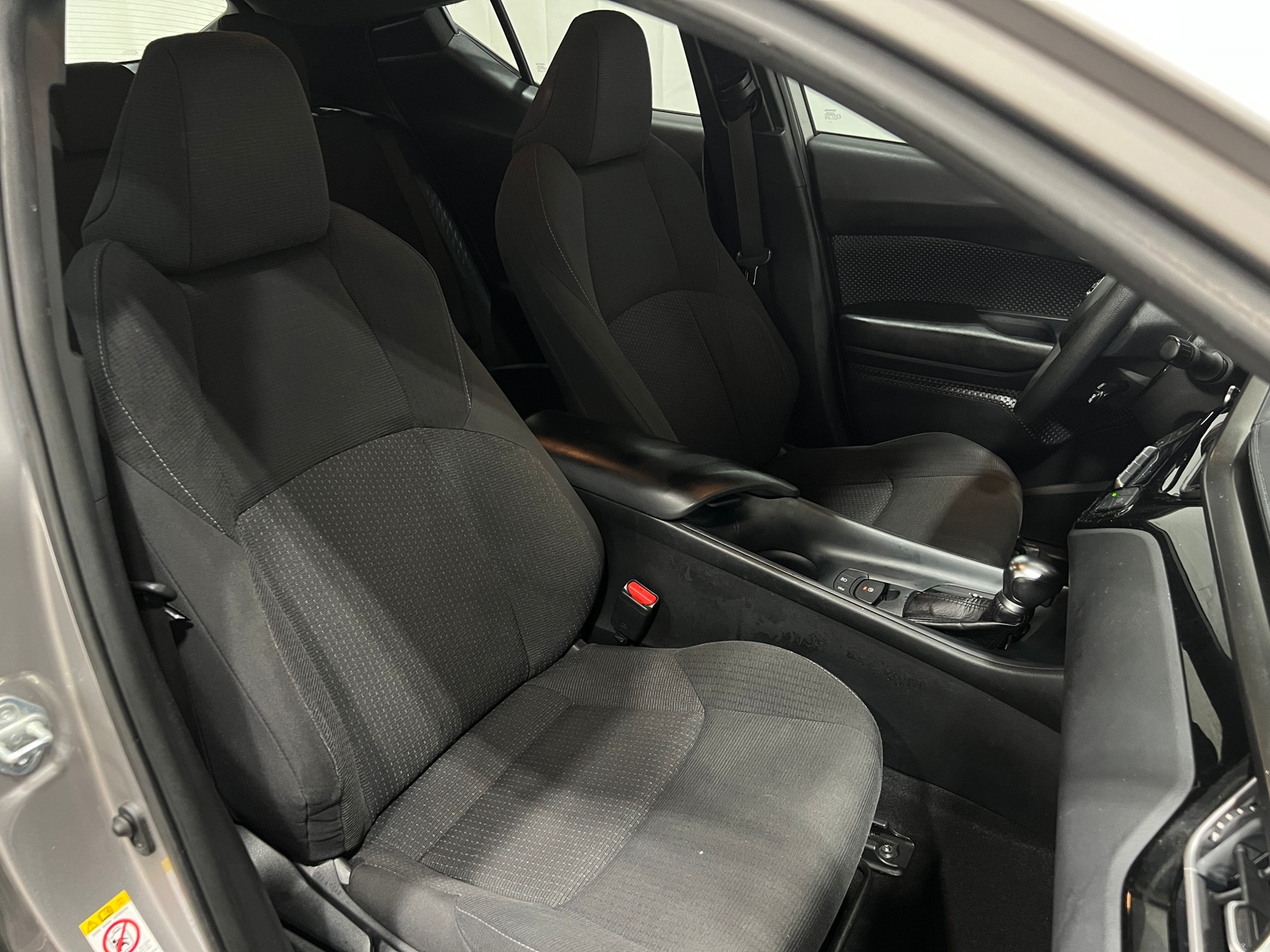 Thumbnail: 2019 Toyota C-HR - 2