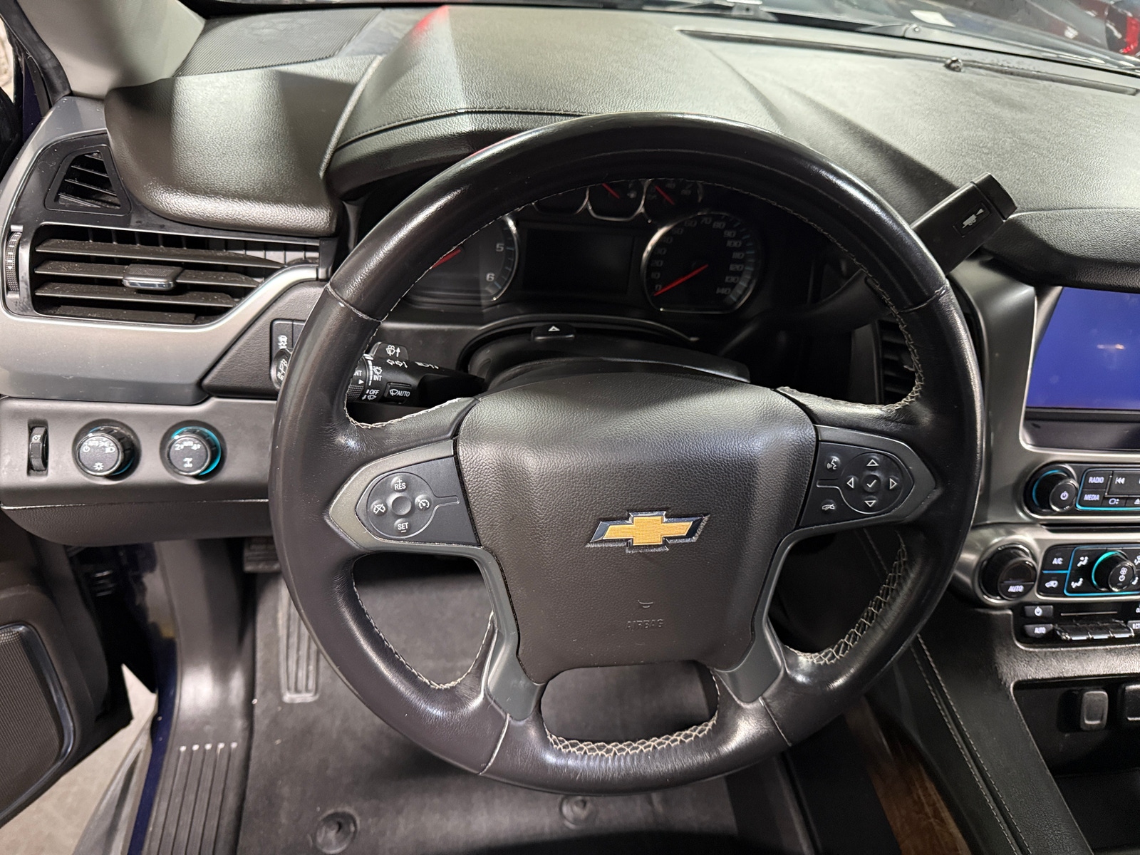 Thumbnail: 2020 Chevrolet Tahoe - 5