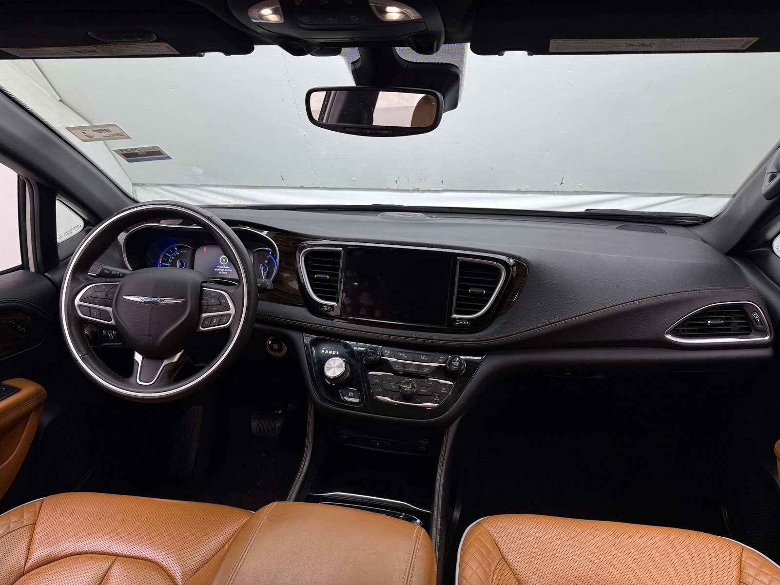 Thumbnail: 2021 Chrysler Pacifica - 2