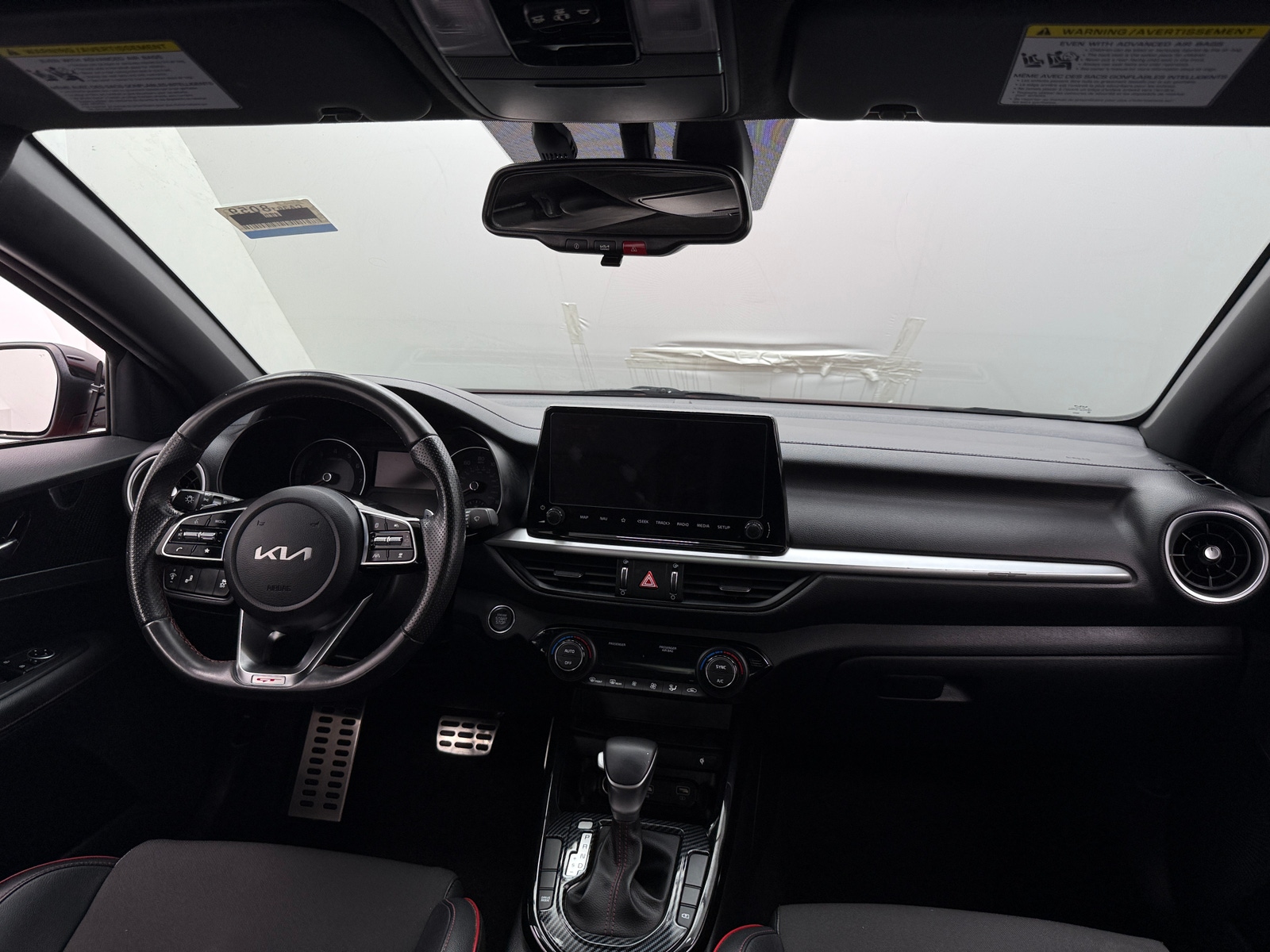 Thumbnail: 2023 Kia Forte - 3
