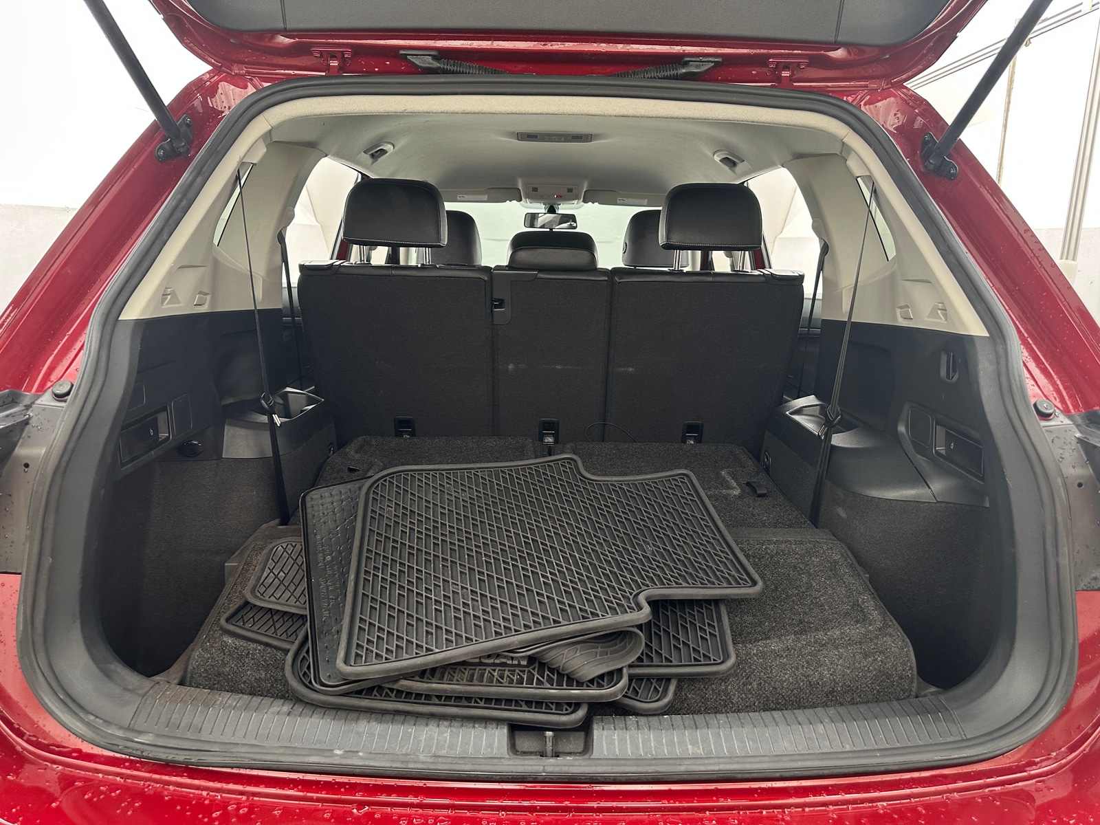 Thumbnail: 2021 Volkswagen Tiguan - 6