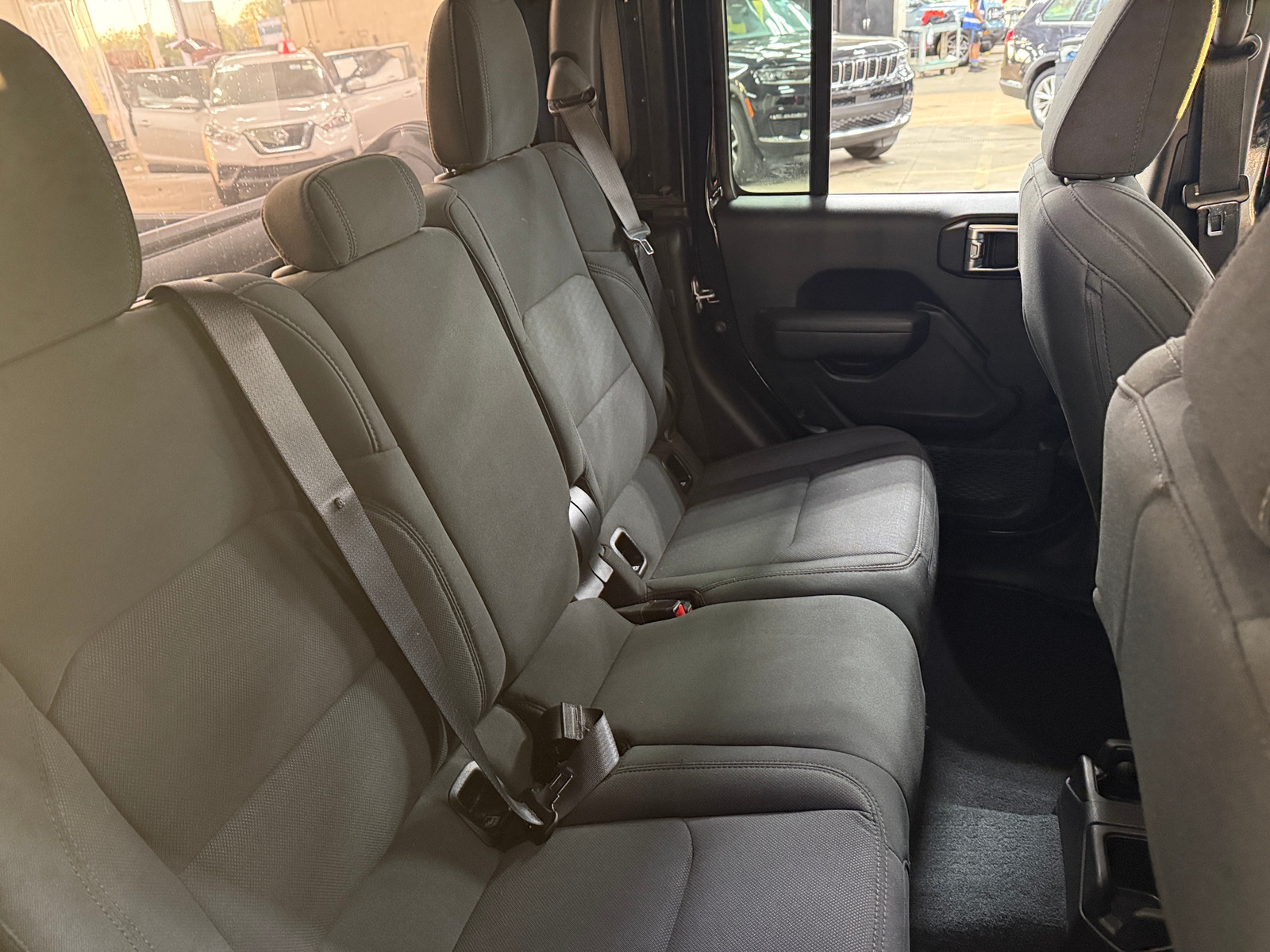 Thumbnail: 2022 Jeep Gladiator - 6