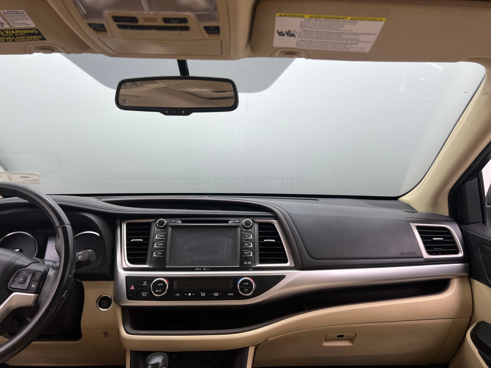 Thumbnail: 2015 Toyota Highlander - 2