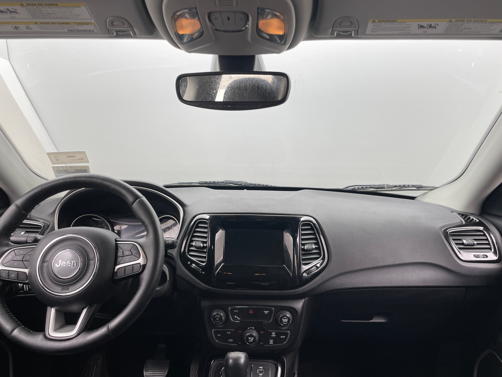 Thumbnail: 2018 Jeep Compass - 3