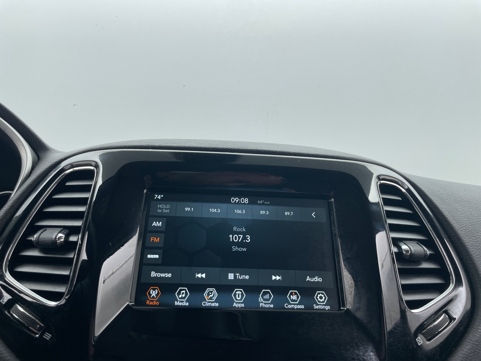 Thumbnail: 2018 Jeep Compass - 4