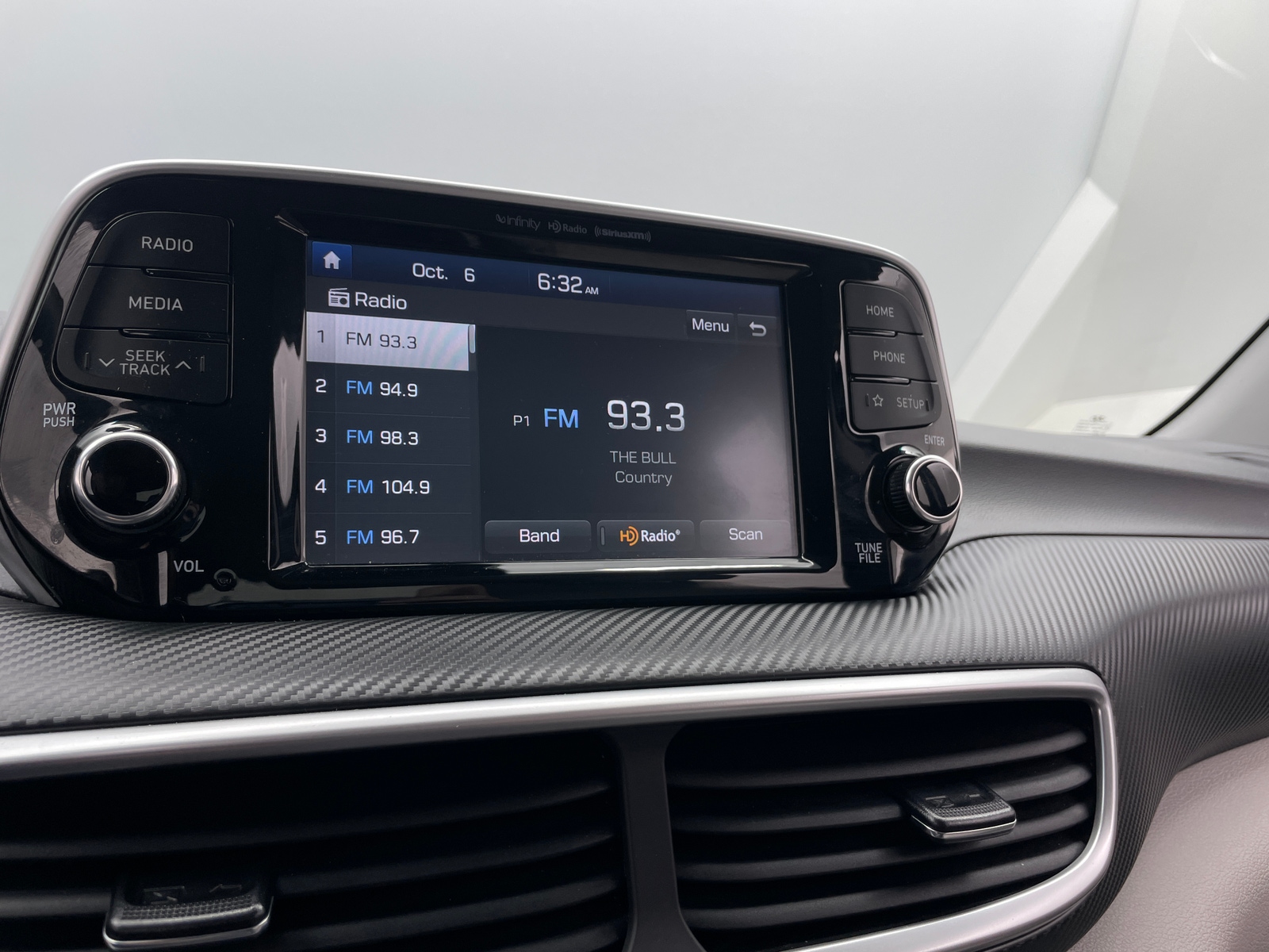Thumbnail: 2019 Hyundai Tucson - 4
