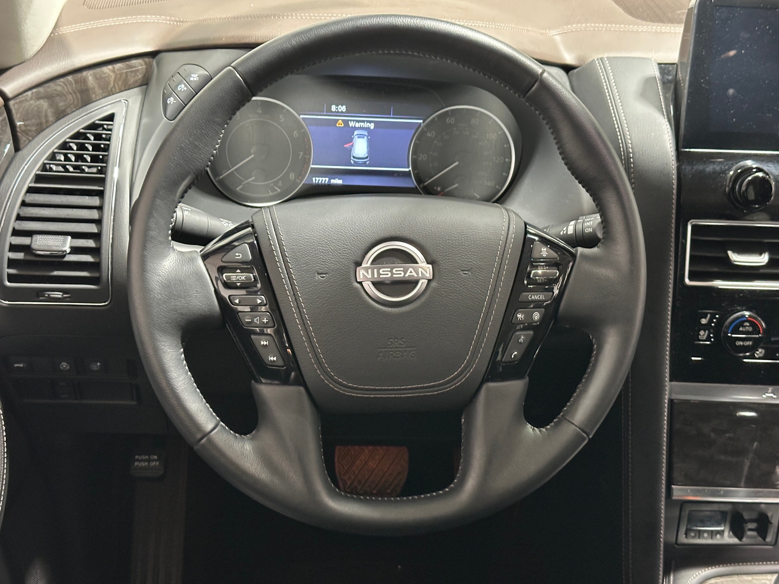 Thumbnail: 2024 Nissan Armada - 4