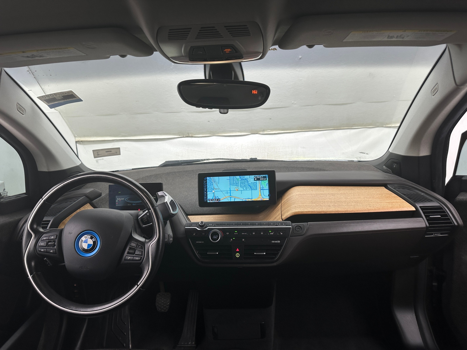 Thumbnail: 2016 BMW i3 - 2