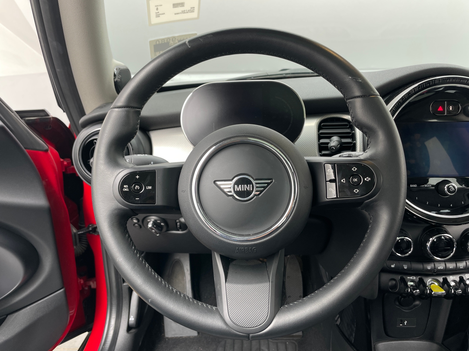 Thumbnail: 2023 MINI Cooper Hardtop - 4