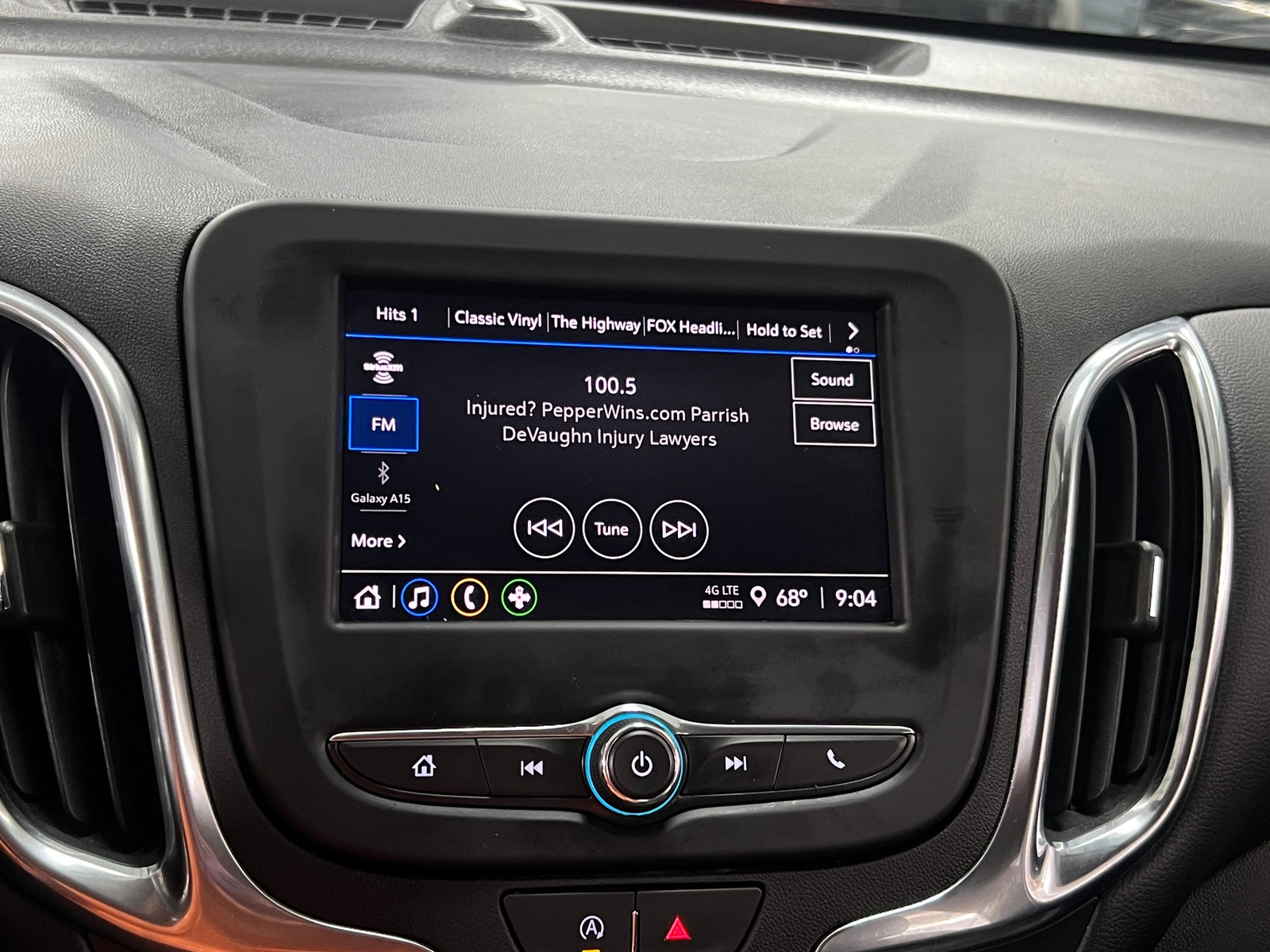 Thumbnail: 2024 Chevrolet Equinox - 4