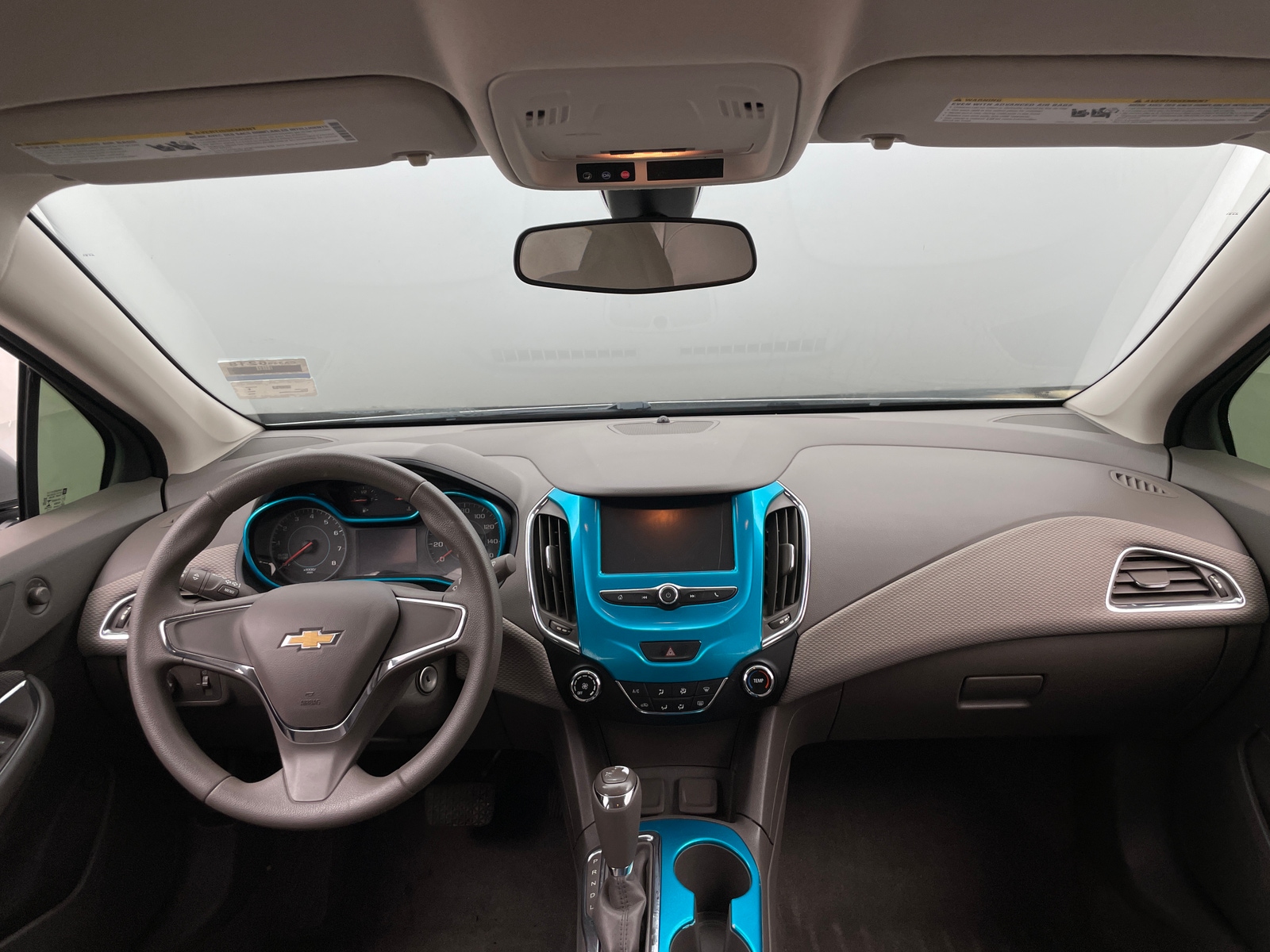 Thumbnail: 2018 Chevrolet Cruze - 3