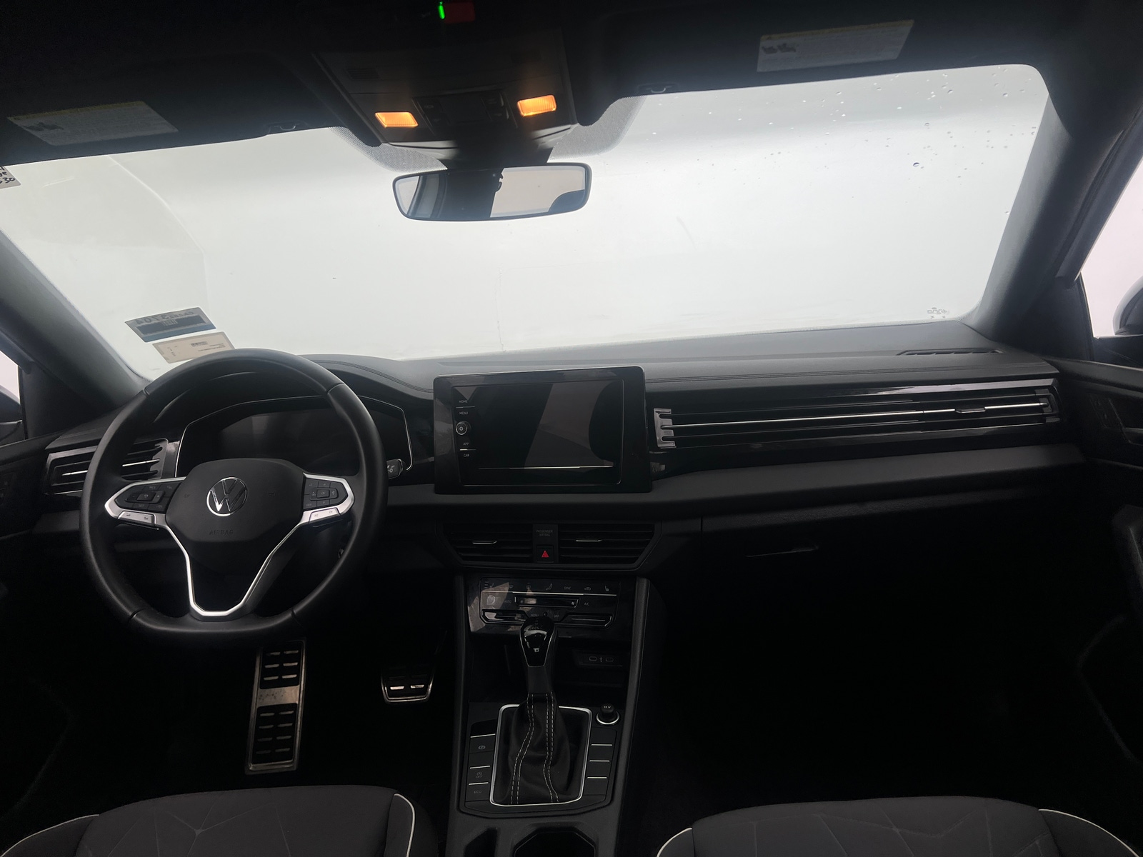 Thumbnail: 2025 Volkswagen Jetta - 3