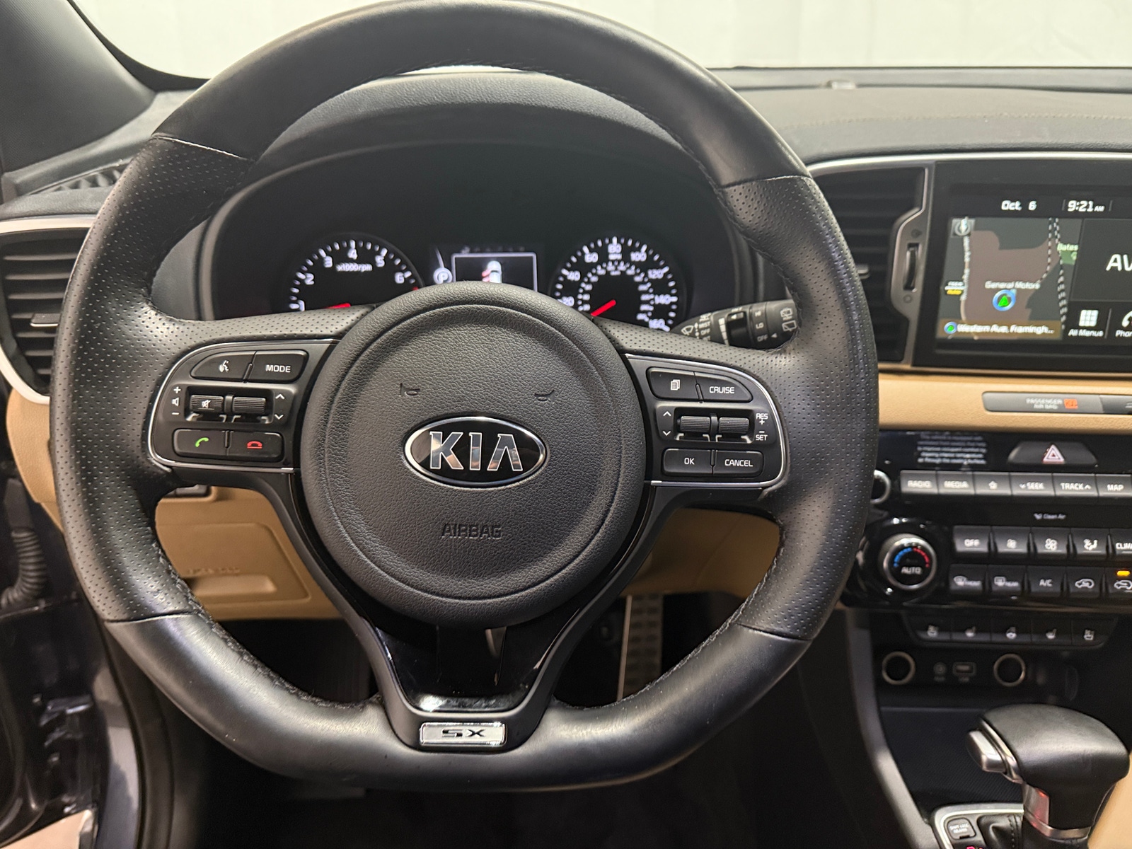 Thumbnail: 2019 Kia Sportage - 4