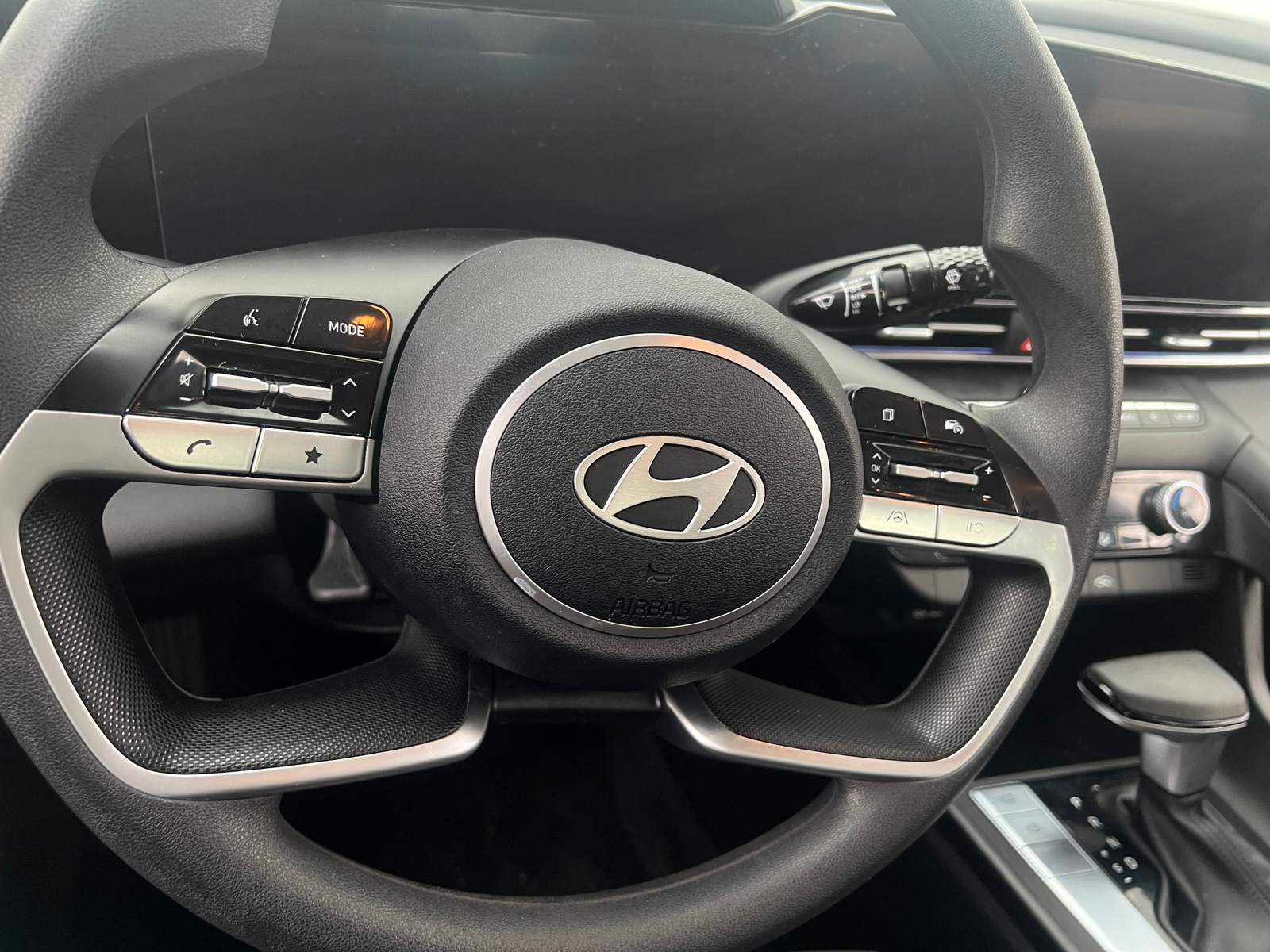 Thumbnail: 2024 Hyundai Elantra - 5